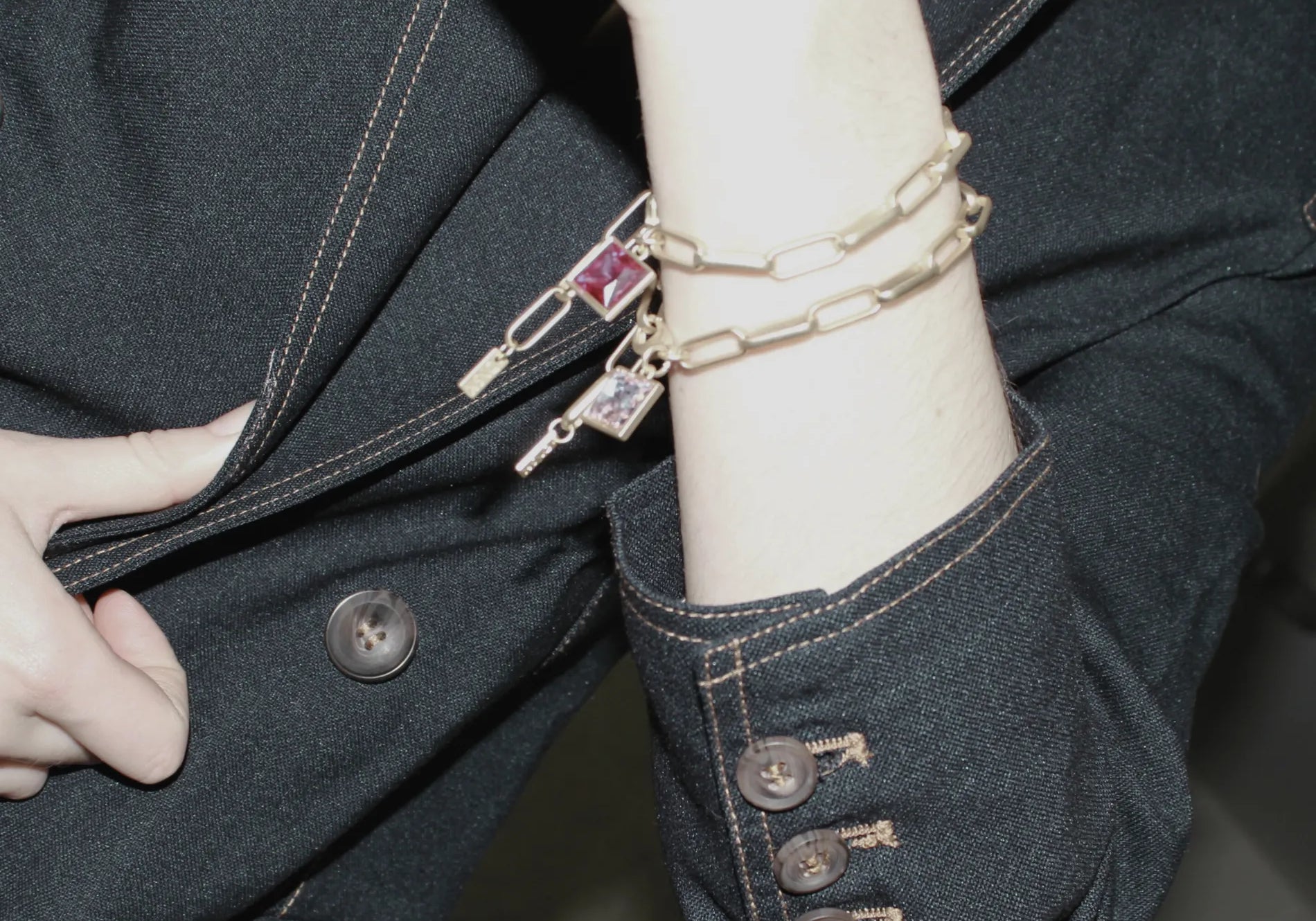 Audrey IN:STORE Rose Bracelet Gold Plating, DNSK Copenhagen