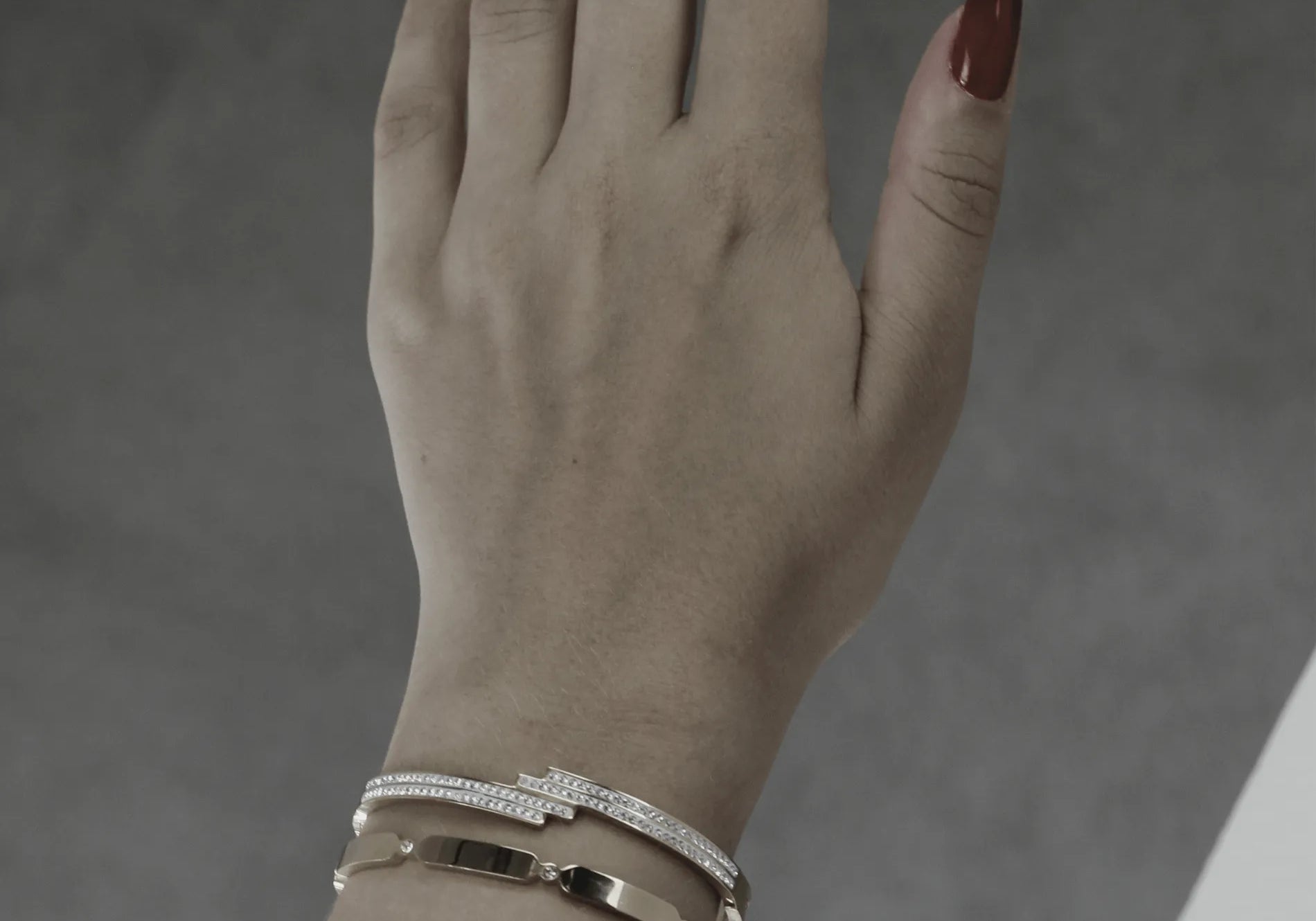 Bijoux scandinaves minimalistes I ADN nordique depuis 1971 I Dansk Copenhagen}