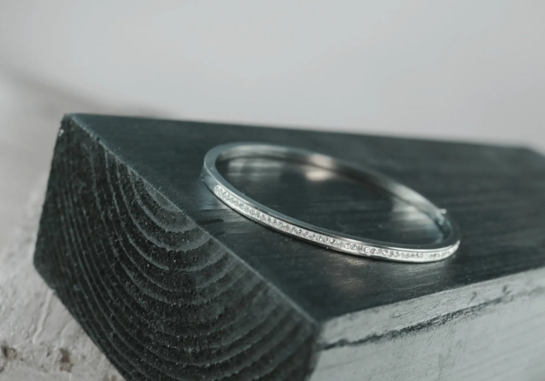 Scandinavian Minimalist Jewellery Design I Nordic DNA Since 1971 I Dansk Copenhagen