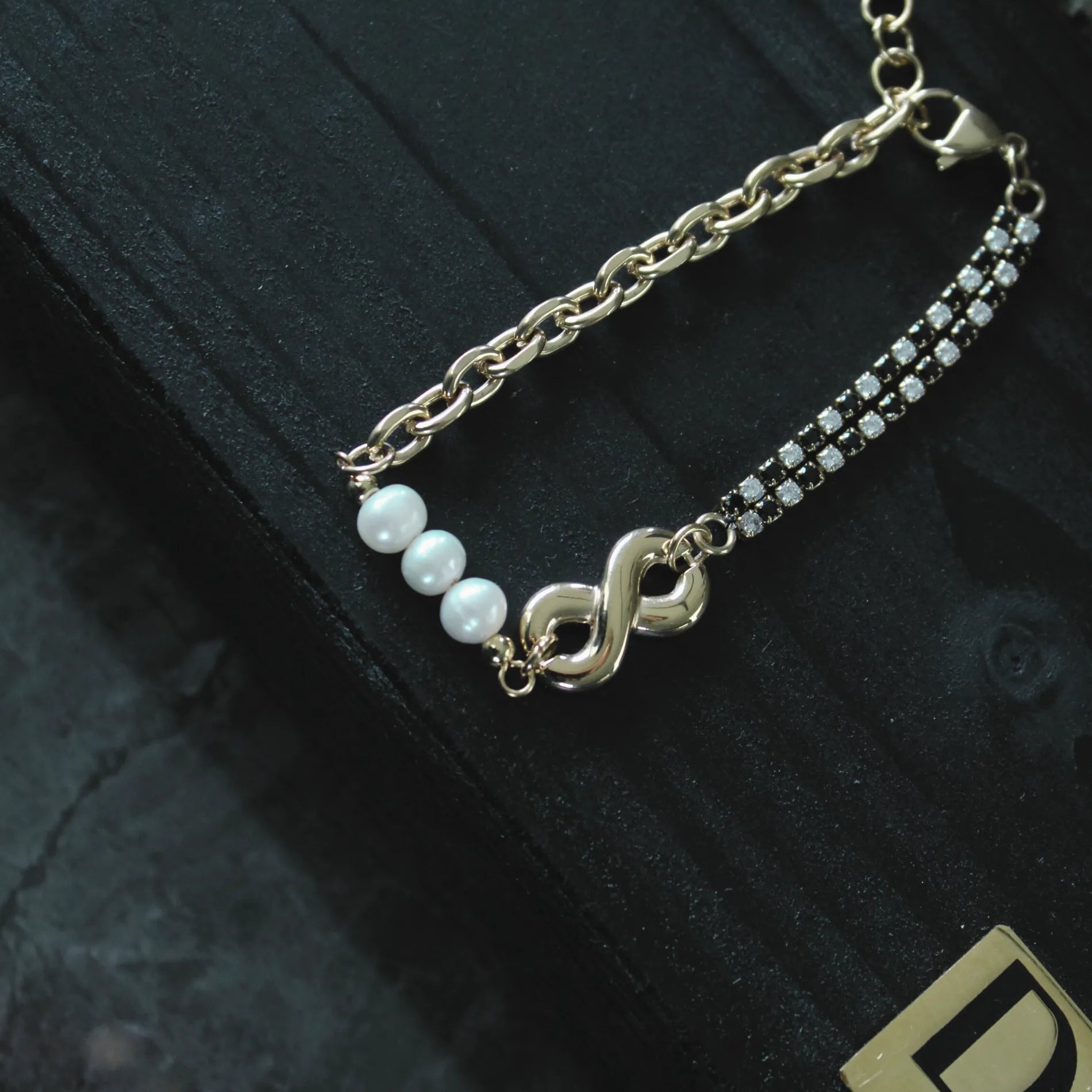 Joy Waterproof Infinity CZ Pearl Bracelet 18K Gold Plating, Dansk Copenhagen