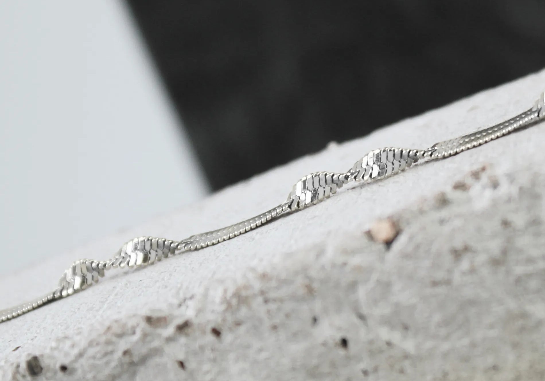 Passion Waterproof Twisted 2mm Herringbone Bracelet Silver Plating, Dansk Copenhagen