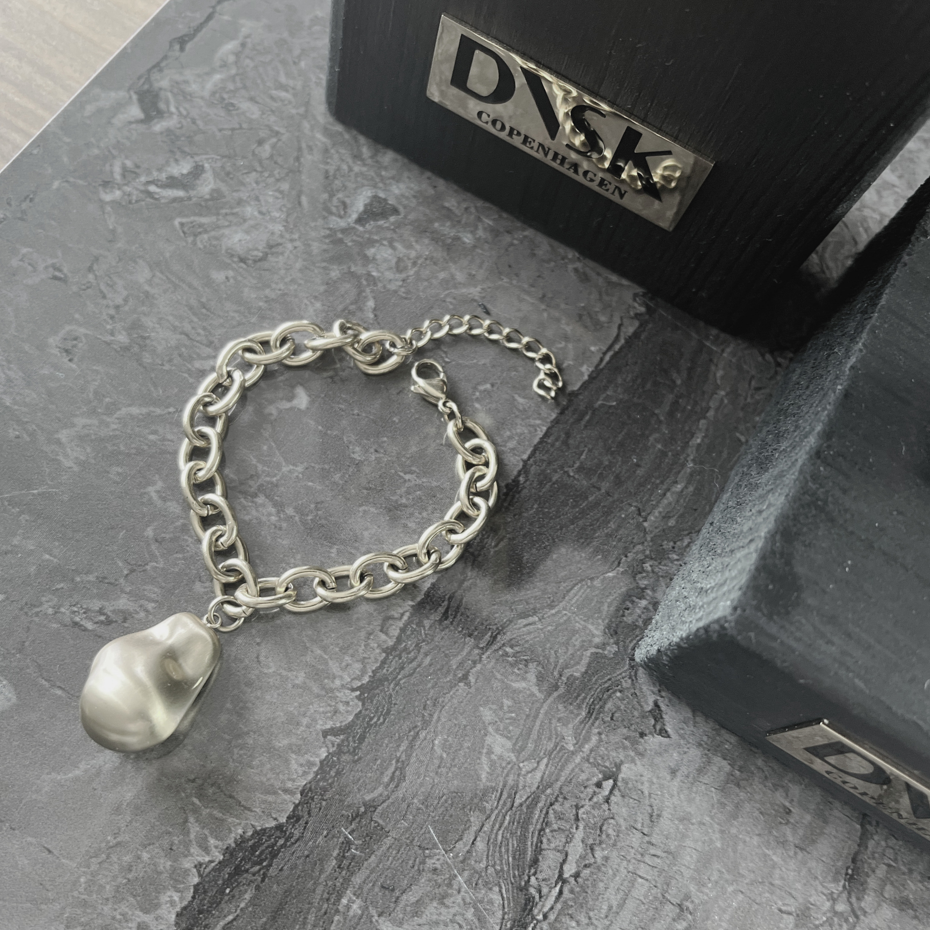Courage Waterproof  Brushed Oganic Statement Chain Bracelet Silver Plating, DNSK Copenhagen