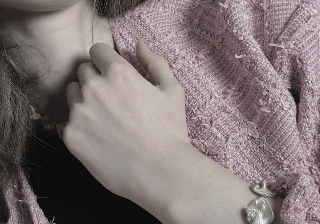 Joy Waterproof Bracelet en coquillage naturel plaqué or 18K, DNSK Copenhagen