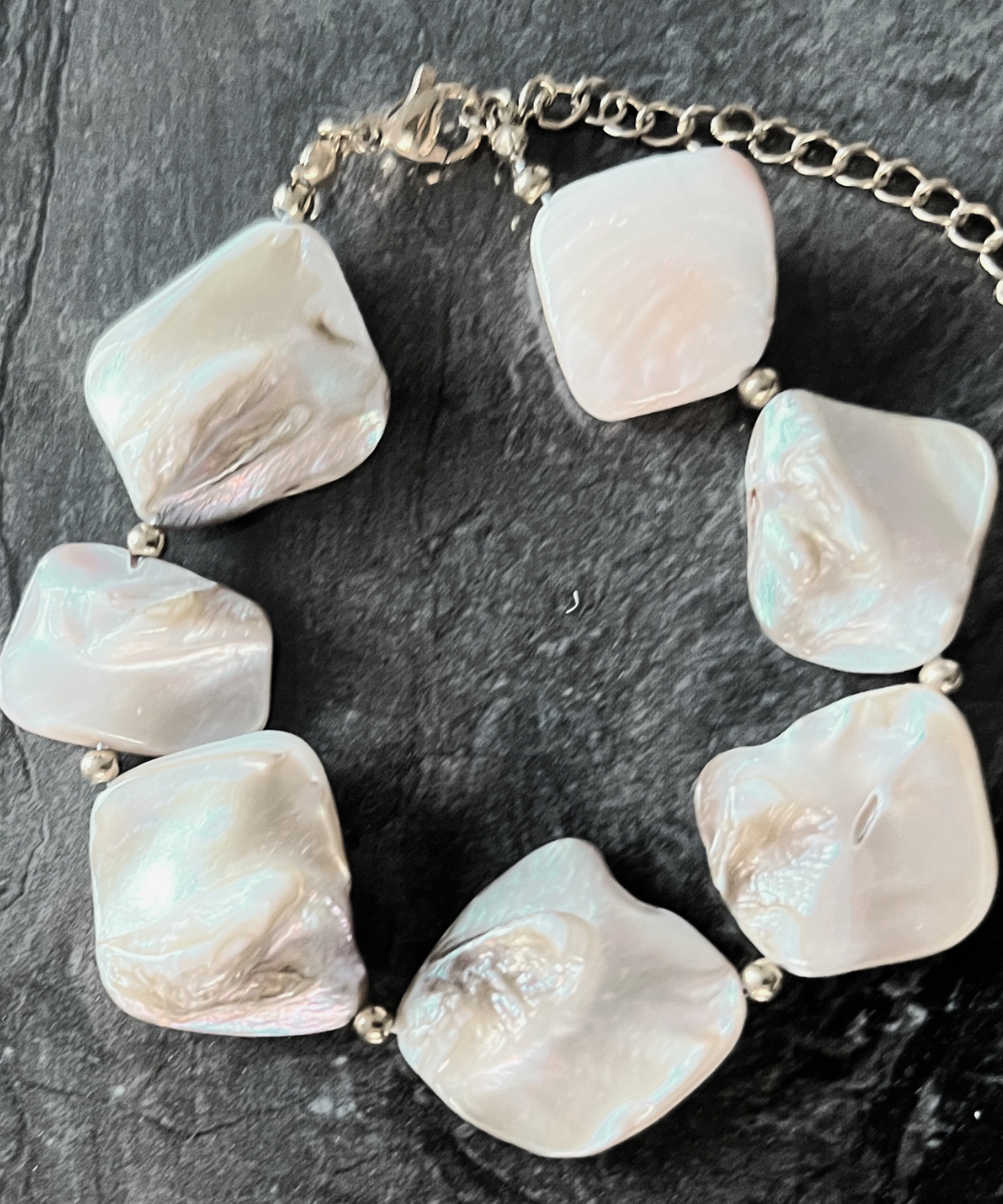 Joy Waterproof Natural Shell Bracelet 18K Gold Plating, DNSK Copenhagen