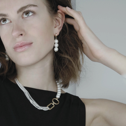 Audrey Oval Pearl Ring Long Necklace Mix of 2 Tones I Dansk Copenhagen