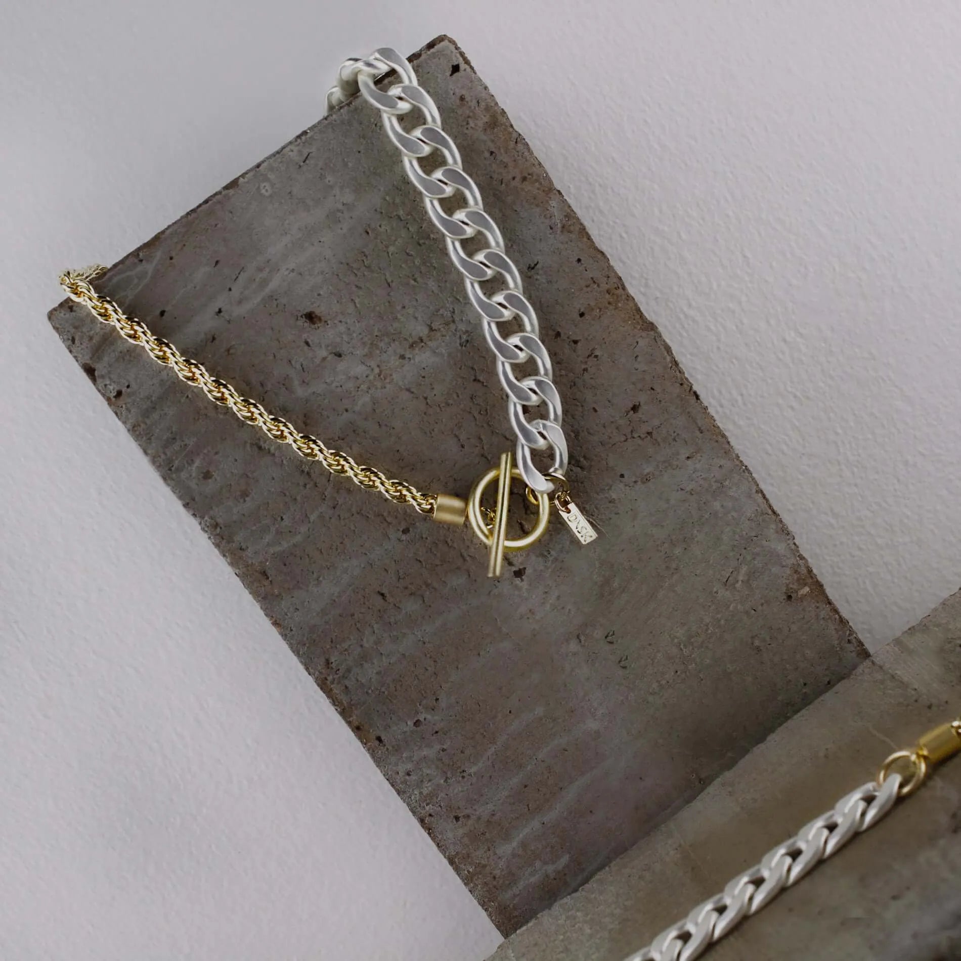 Scandinavian Minimalist Jewellery Design I Nordic DNA Since 1971 I Dansk Copenhagen