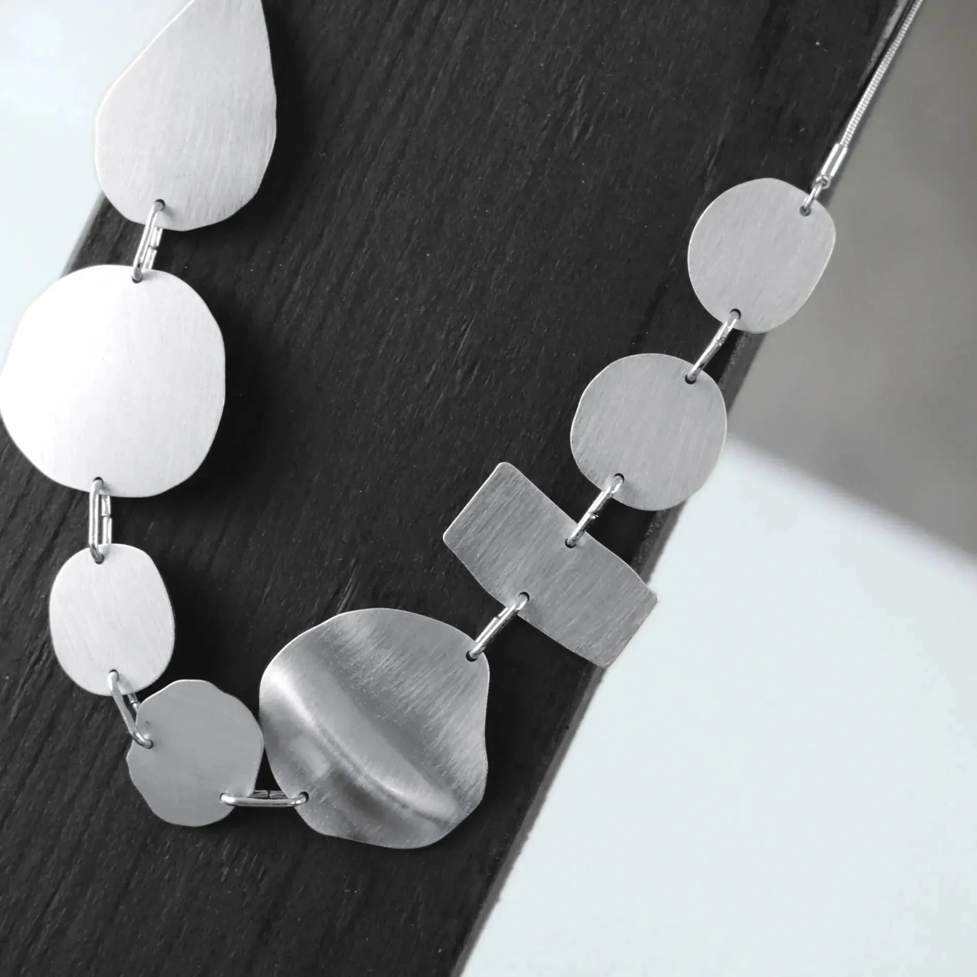 Scandinavian Minimalist Jewellery Design I Nordic DNA Since 1971 I Dansk Copenhagen