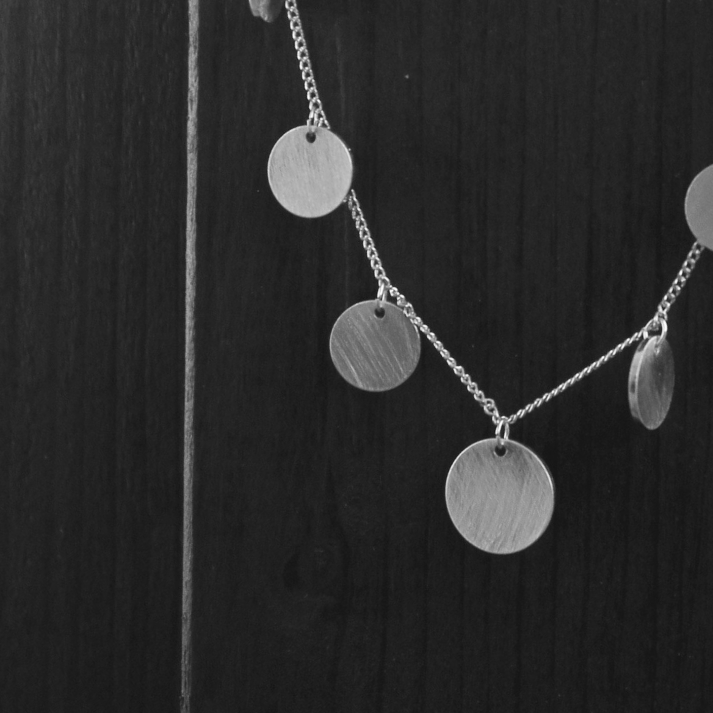Theia Short Multi Dot Necklace Silver Plating I Dansk Copenhagen