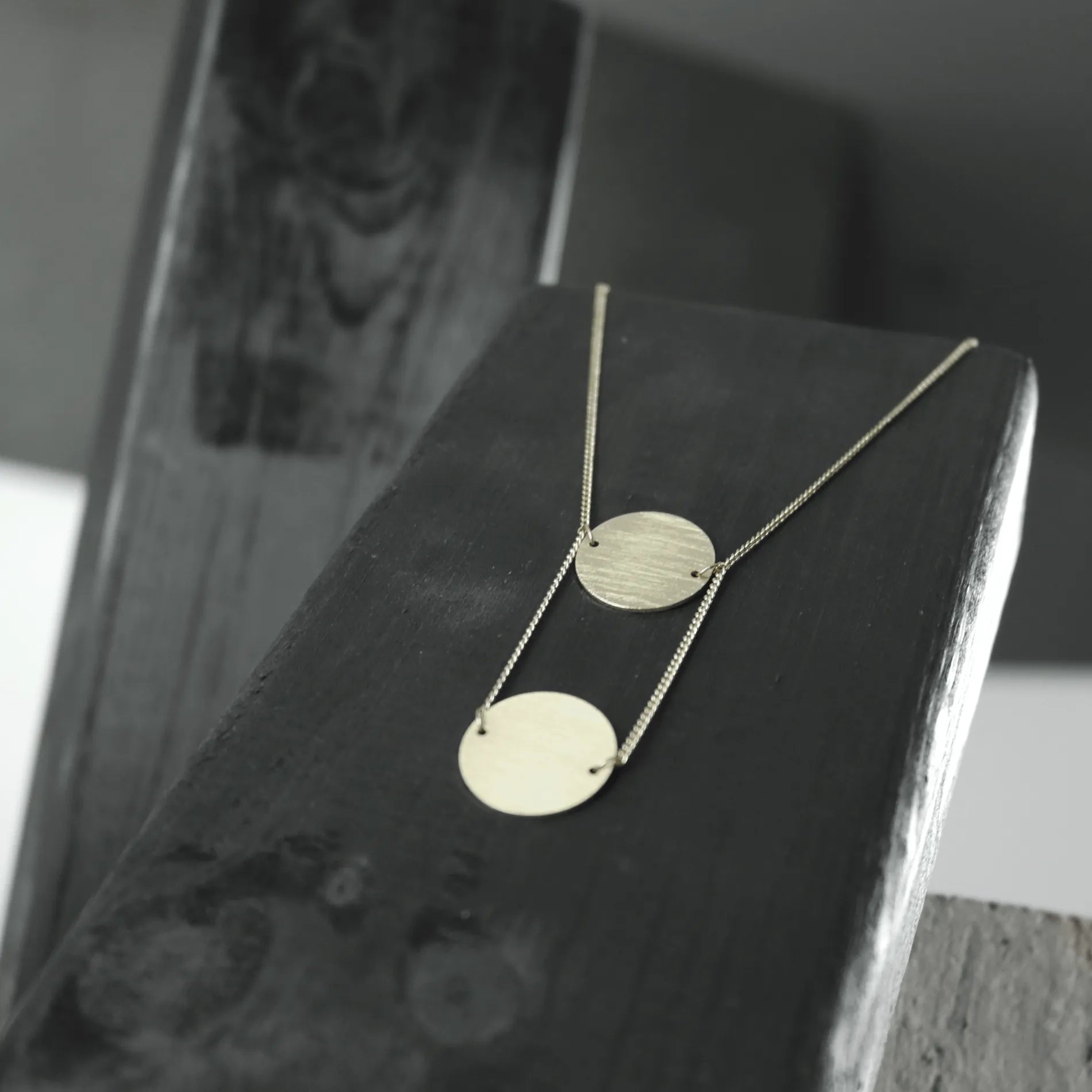 Diseño de joyería minimalista escandinava I ADN nórdico desde 1971 I Dansk Copenhagen