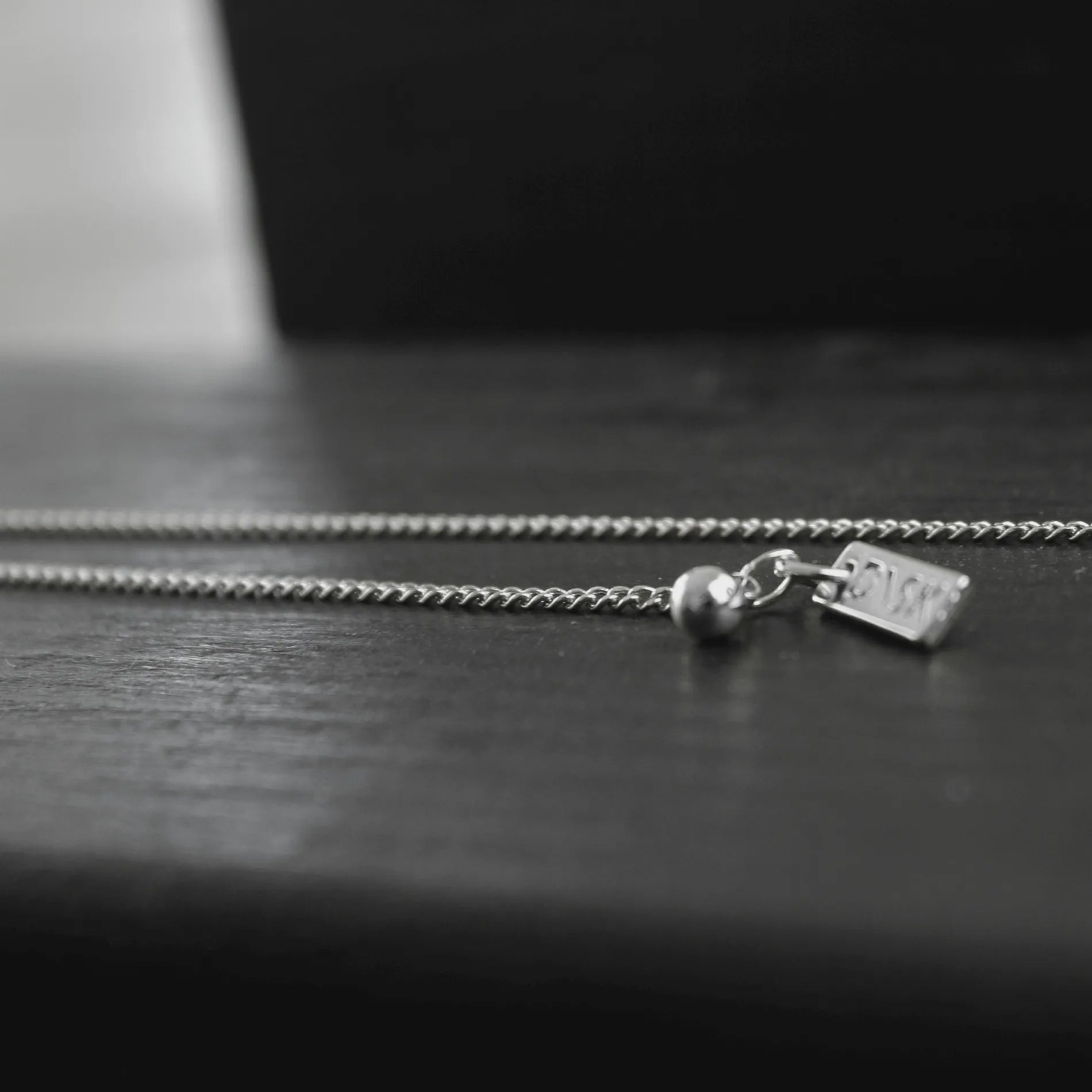 Diseño de joyería minimalista escandinava I ADN nórdico desde 1971 I Dansk Copenhagen