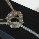 Audrey IN:STORE Short Statement Pearl Mix Necklace Gold Plating -DNSK Copenhagen