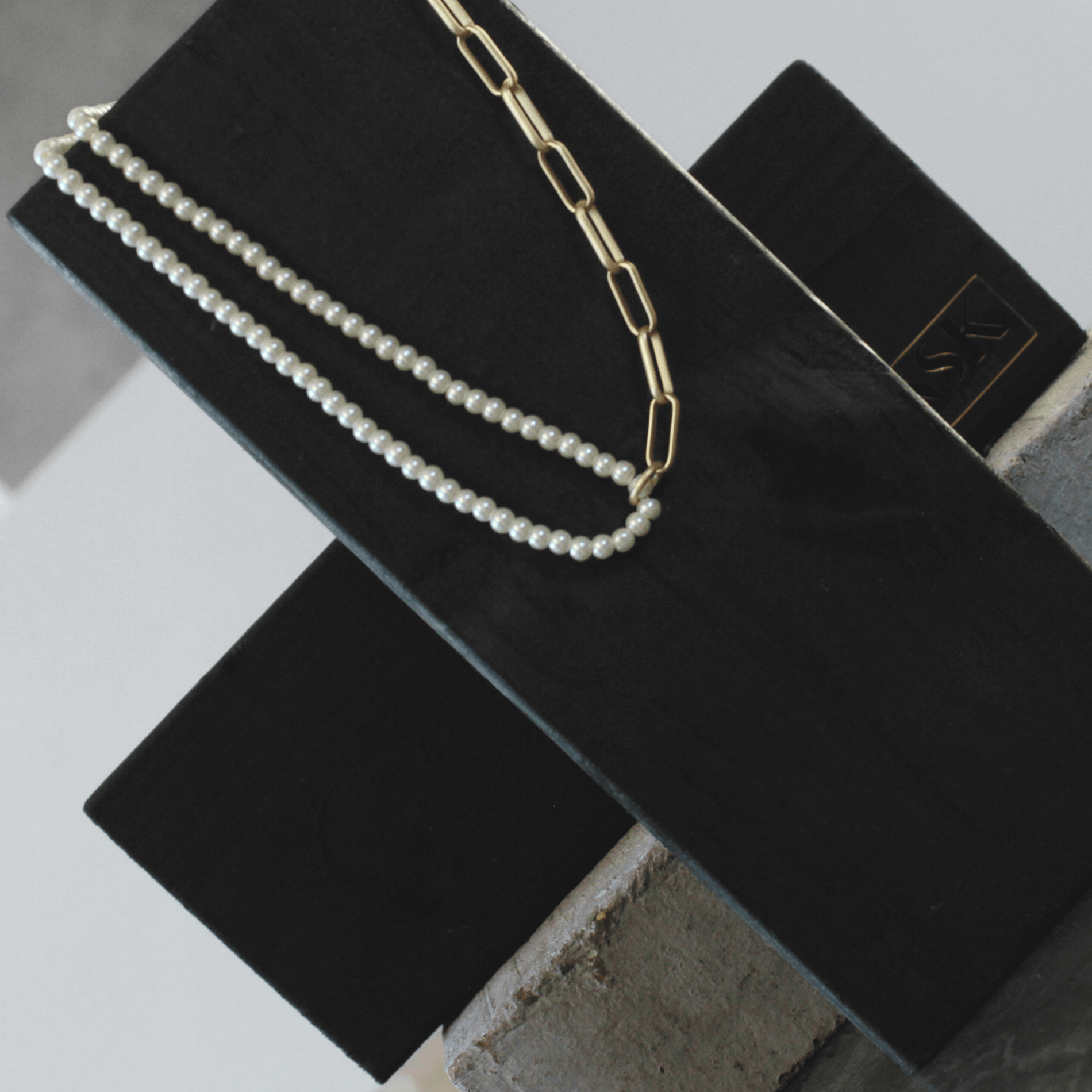 Scandinavian Minimalist Jewellery Design I Nordic DNA Since 1971 I Dansk Copenhagen