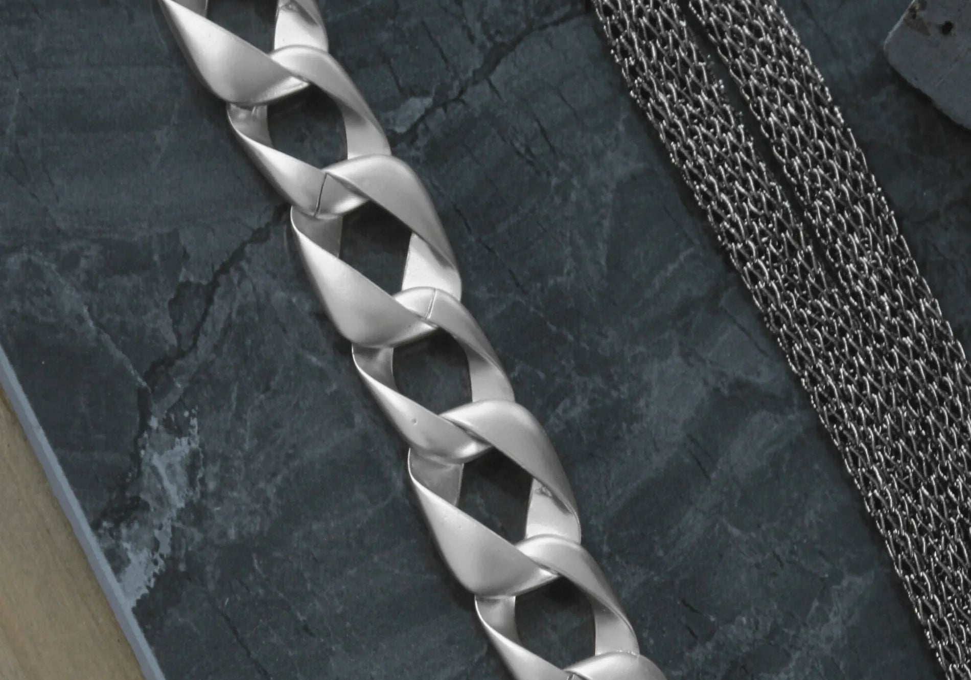 Scandinavian Minimalist Jewellery Design I Nordic DNA Since 1971 I Dansk Copenhagen