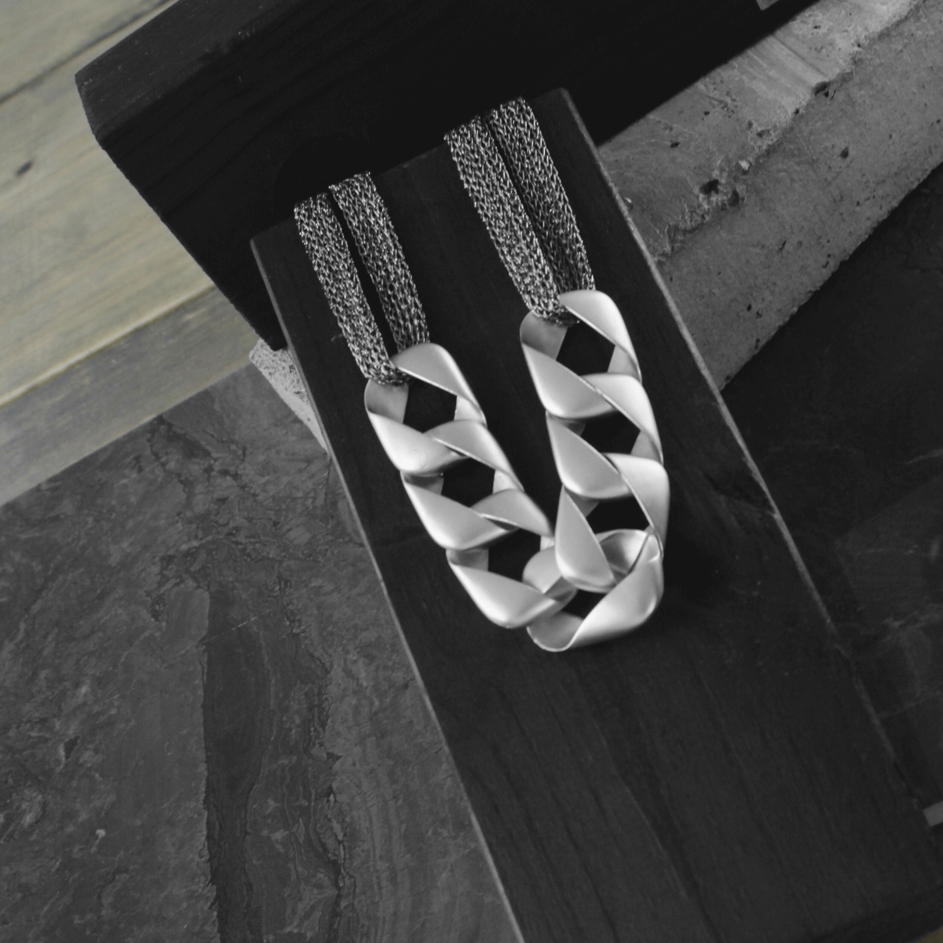 Scandinavian Minimalist Jewellery Design I Nordic DNA Since 1971 I Dansk Copenhagen