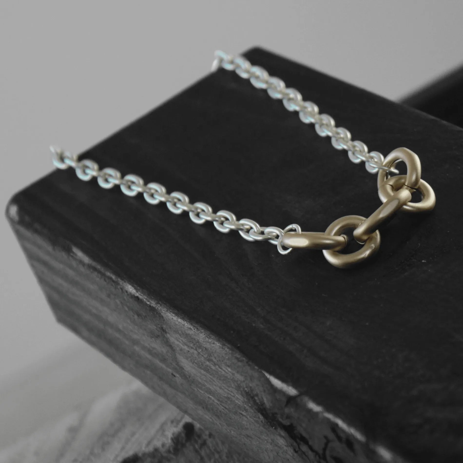 Scandinavian Minimalist Jewellery Design I Nordic DNA Since 1971 I Dansk Copenhagen