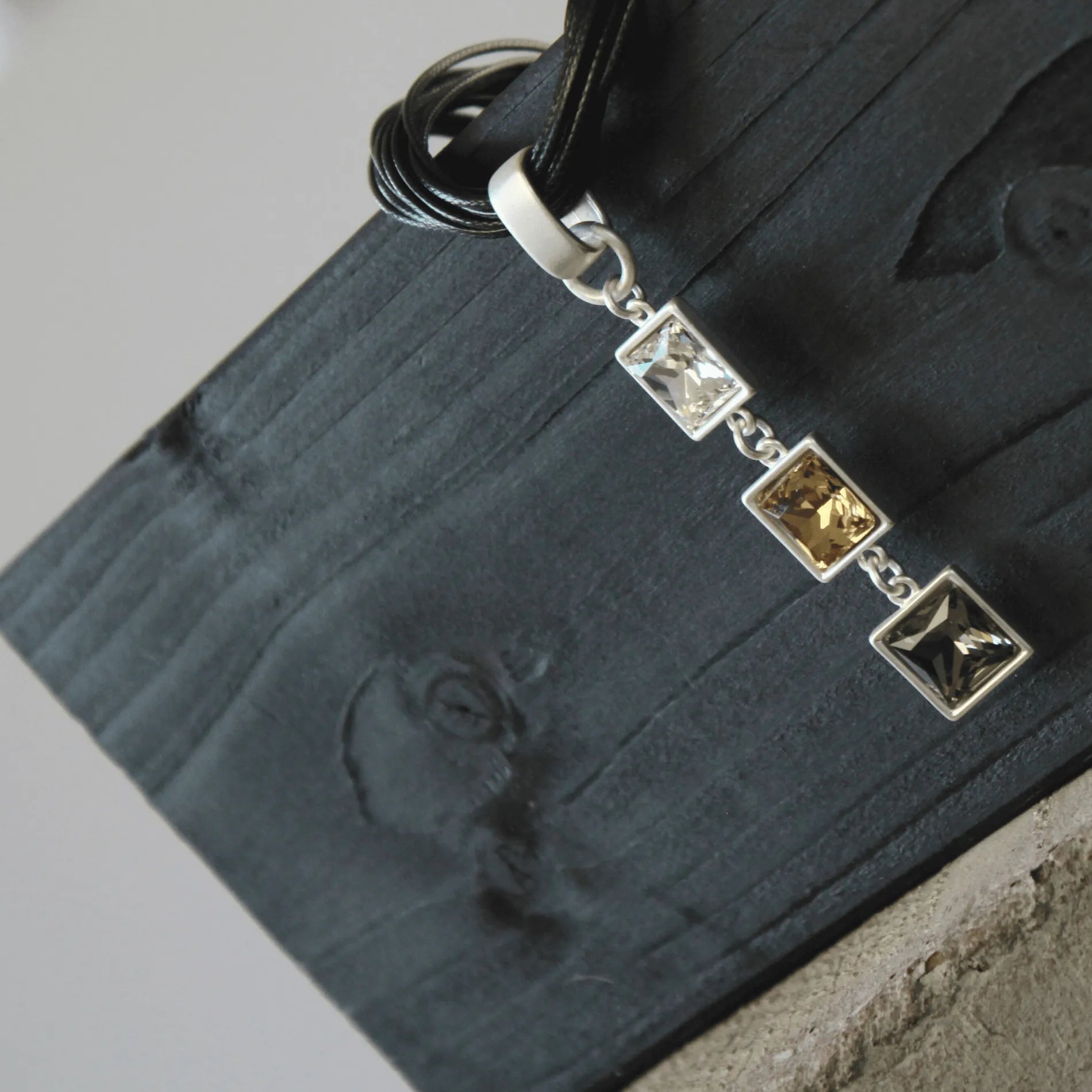 Scandinavian Minimalist Jewellery Design I Nordic DNA Since 1971 I Dansk Copenhagen