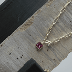 Audrey IN:STORE Short Fuchsia Necklace Gold Plating -DNSK Copenhagen