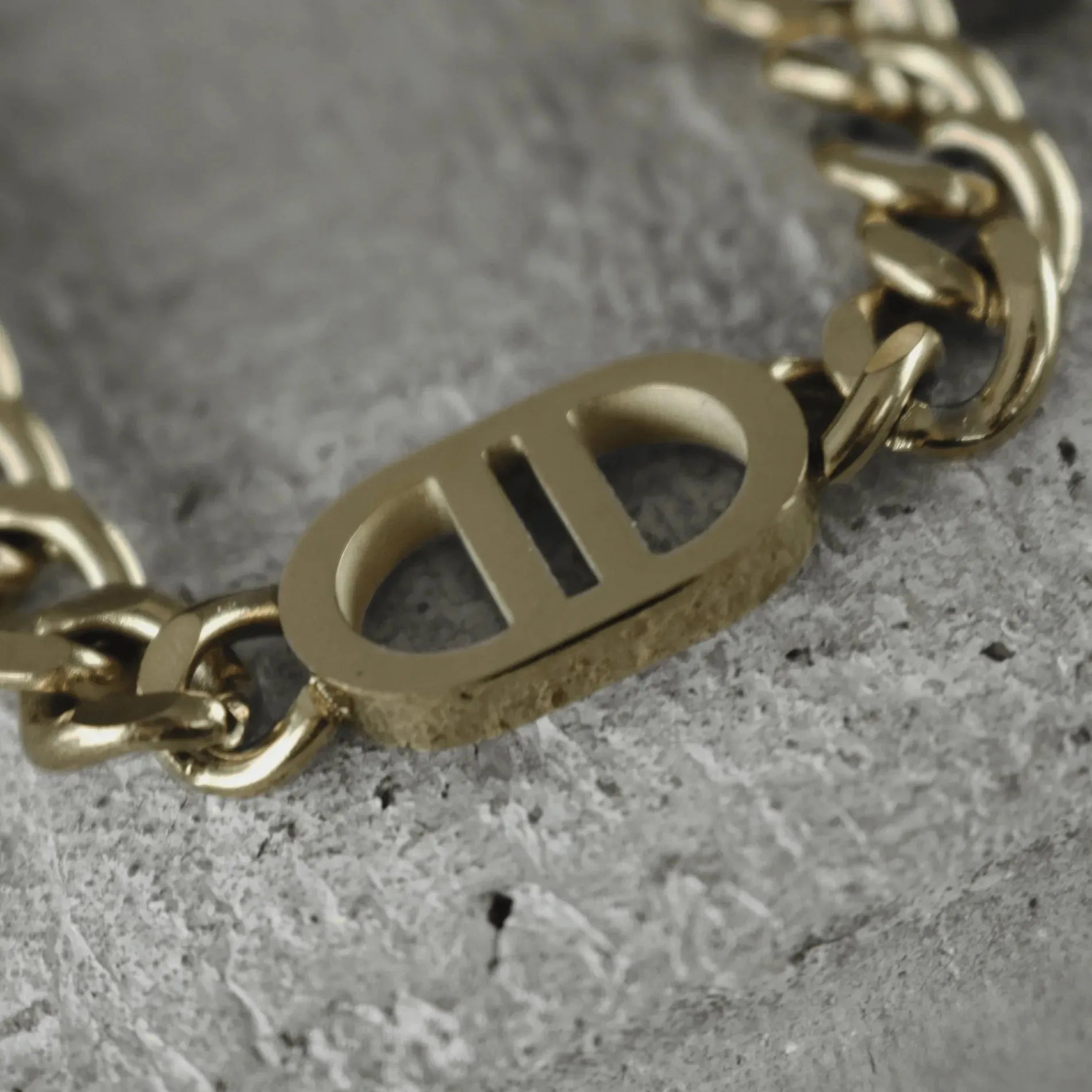 Scandinavian Minimalist Jewellery Design I Nordic DNA Since 1971 I Dansk Copenhagen