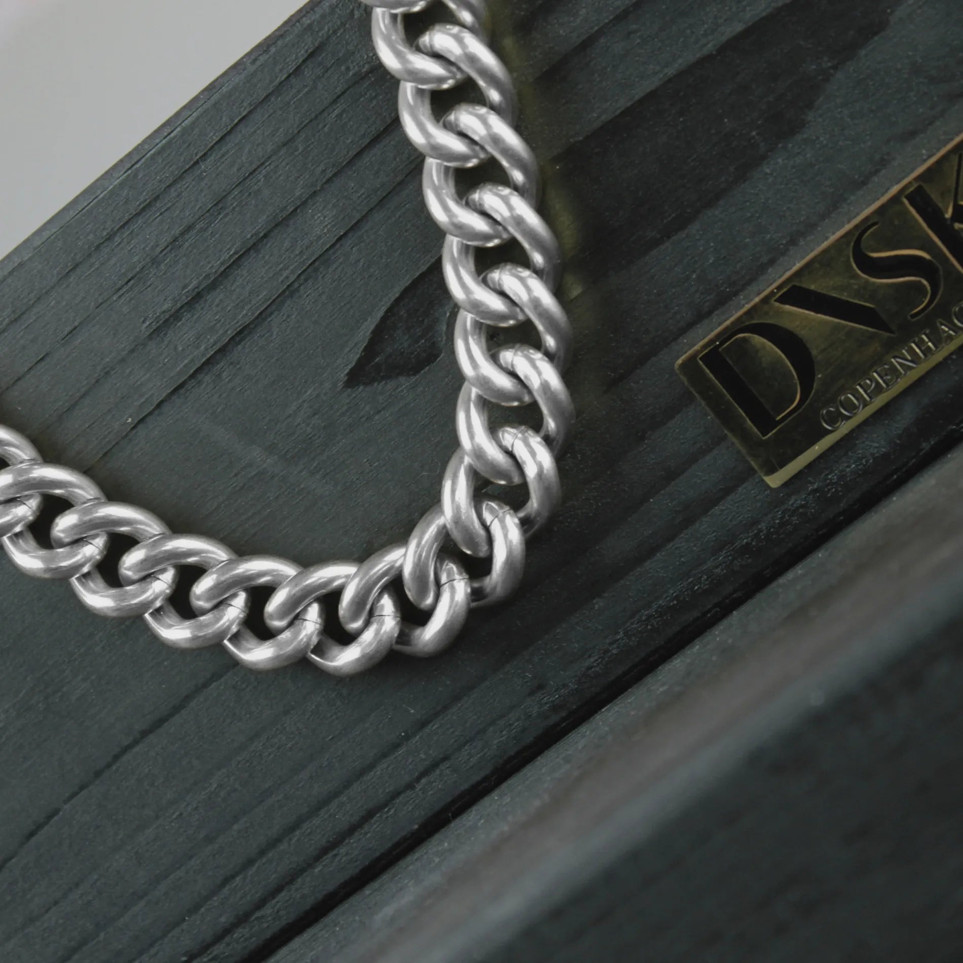 Courage Waterproof Mega Chunky Panzer Necklace Silver Plating, Dansk Copenhagen