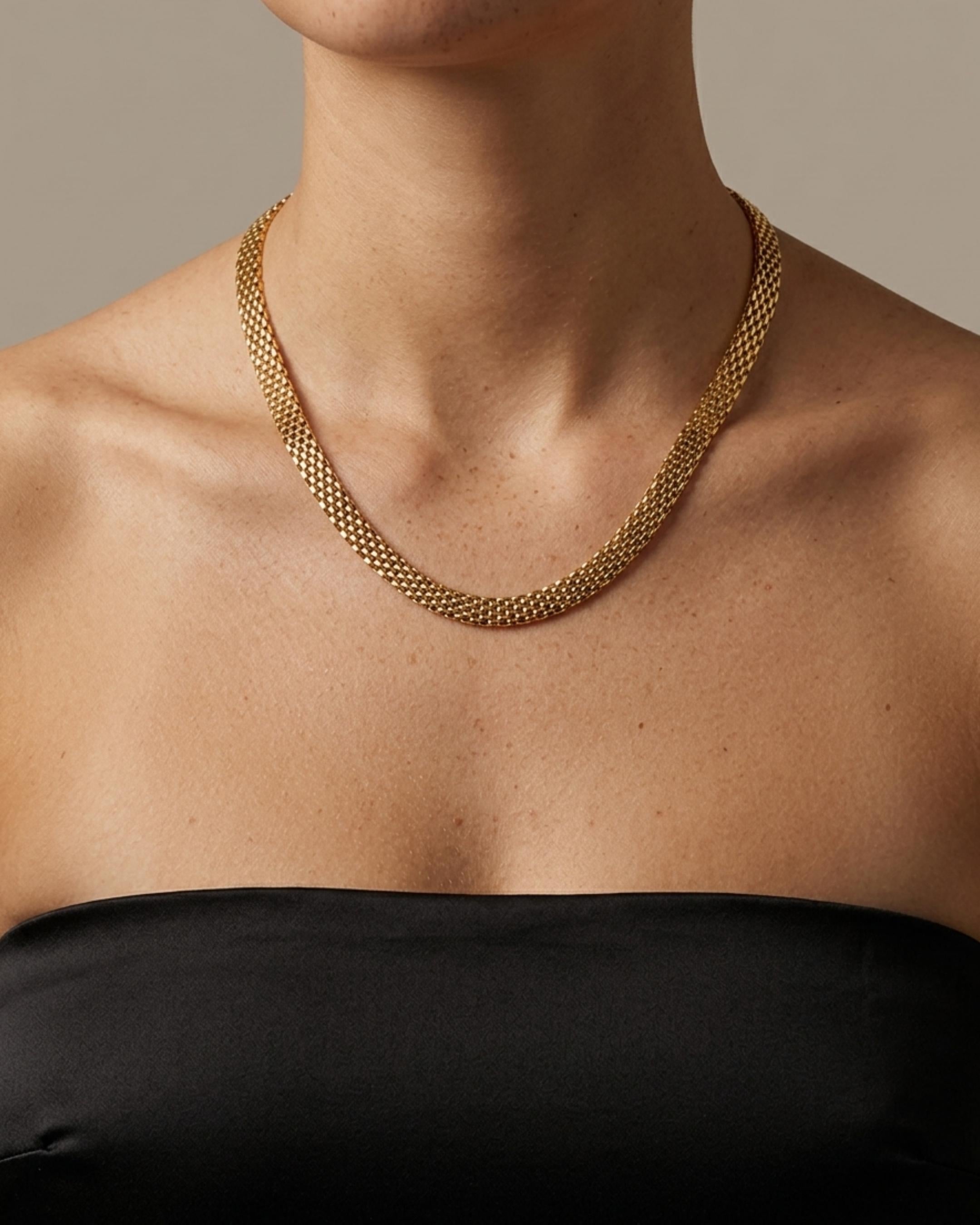 Passion Waterproof Short Vintage Necklace 18K Gold Plating