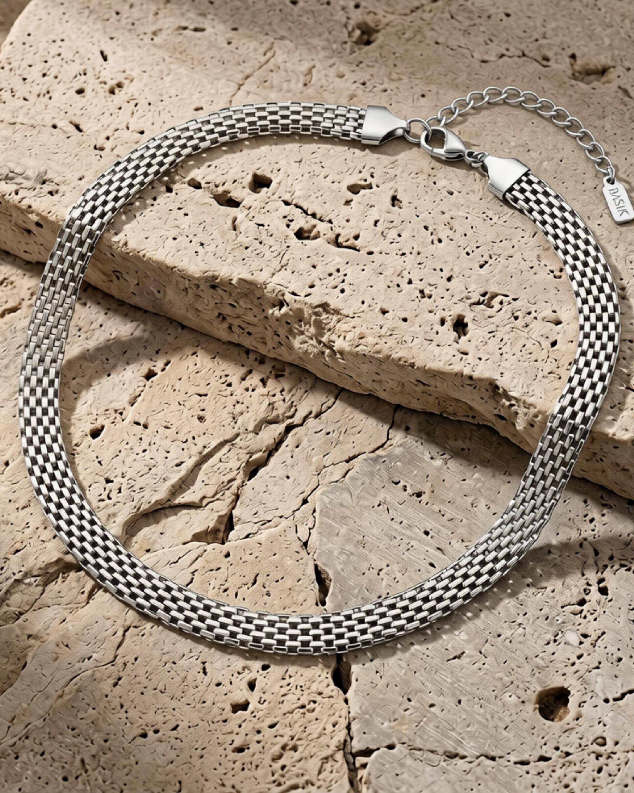 Passion Waterproof Short Vintage Necklace Silver Plating