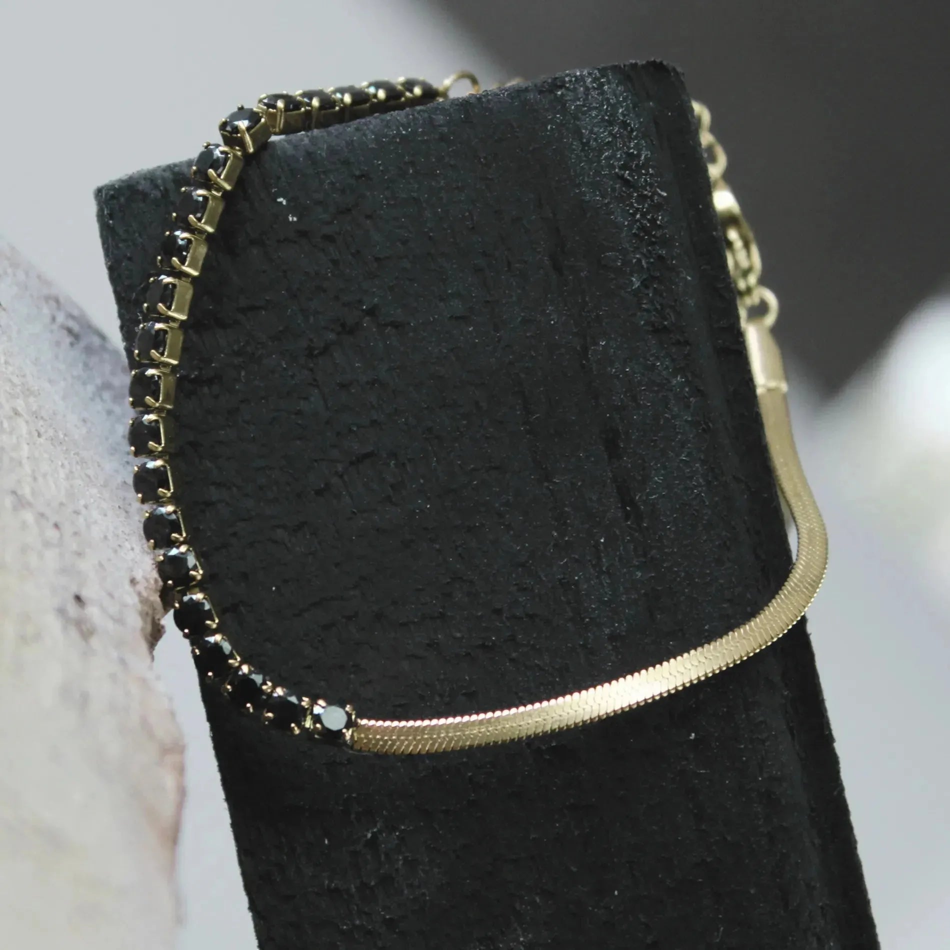 Joy Waterproof CZ & Herringbone Necklace 18K Gold Plating, Dansk Copenhagen