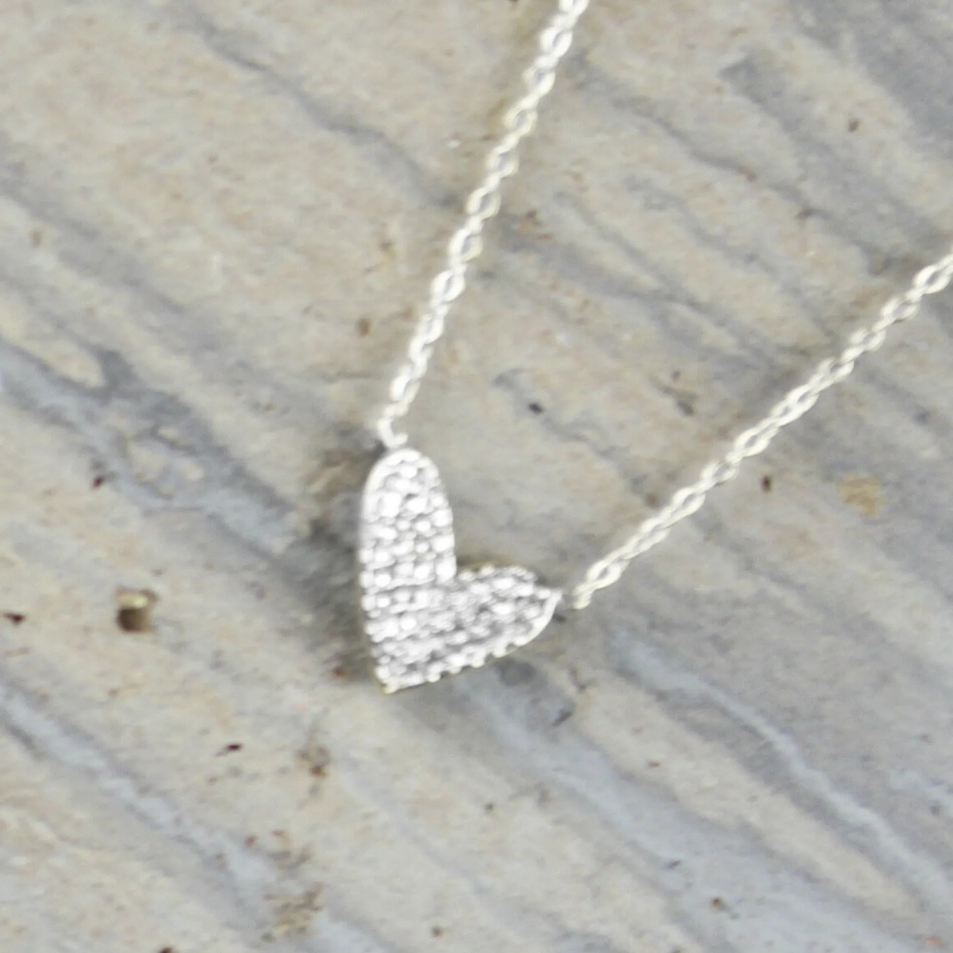 Love Waterproof Korte Heldere Multi CZ Hart Ketting Verzilverd, Dansk Copenhagen