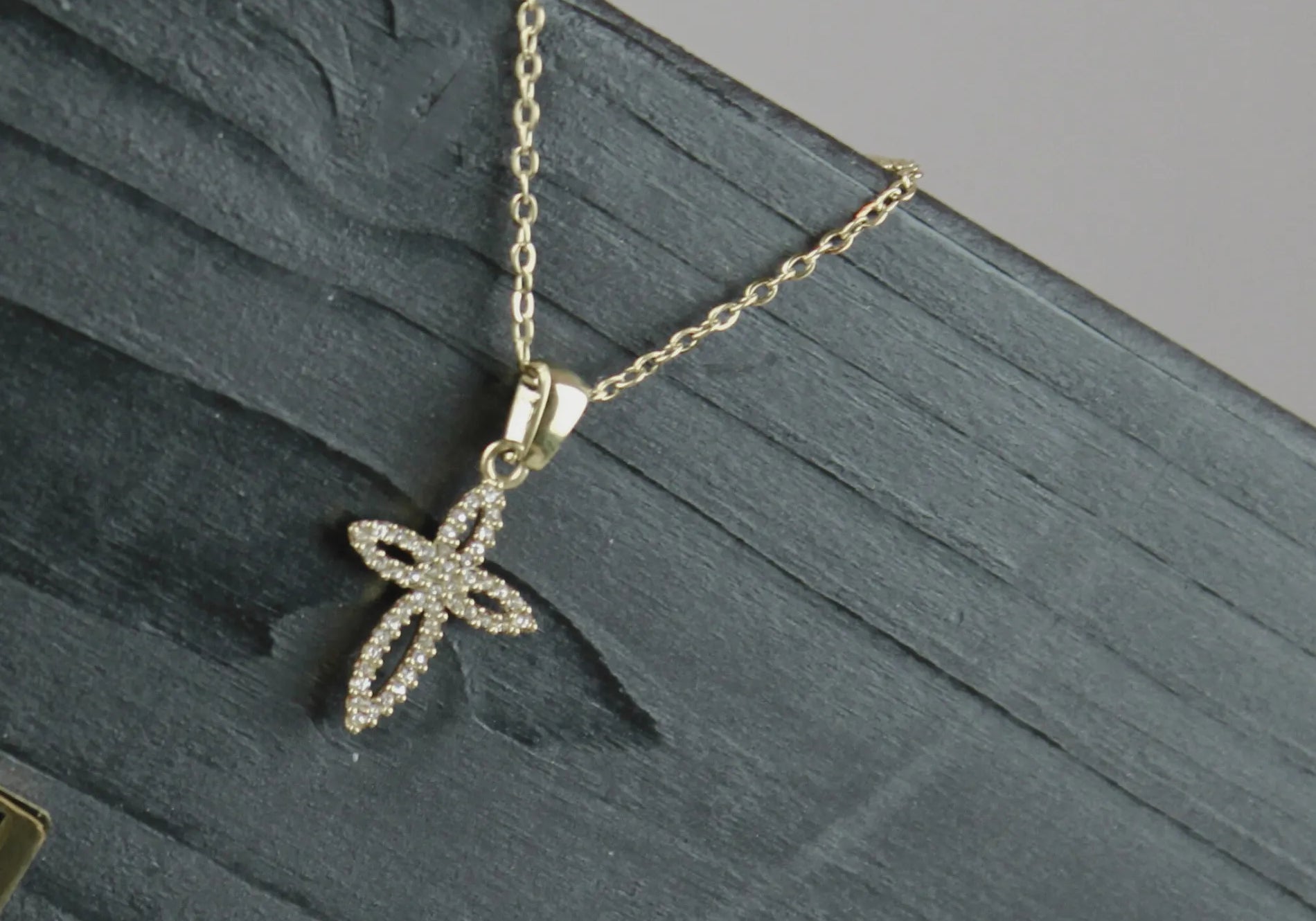 Love Waterproof Short  Clear Multi CZ Soft Cross Necklace 18K Gold Plating, Dansk Copenhagen