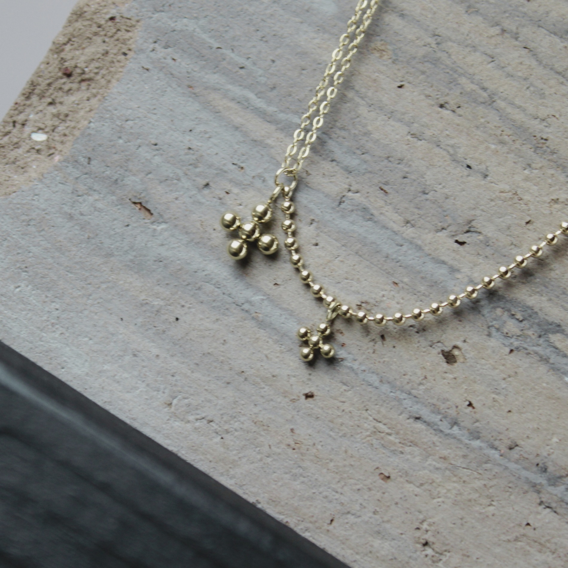 Love Waterproof Short Dot Cross Necklace 18K Gold Plating, Dansk Copenhagen