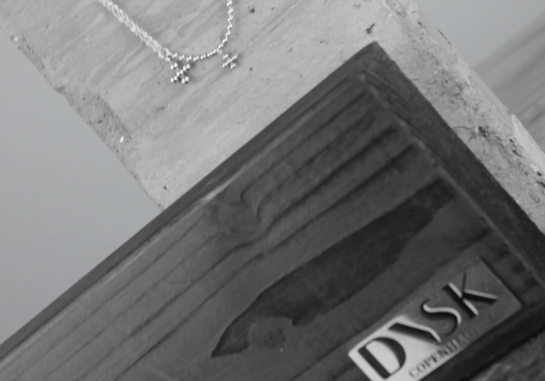 Love Waterproof Short Dot Cross Necklace Silver Plating, Dansk Copenhagen
