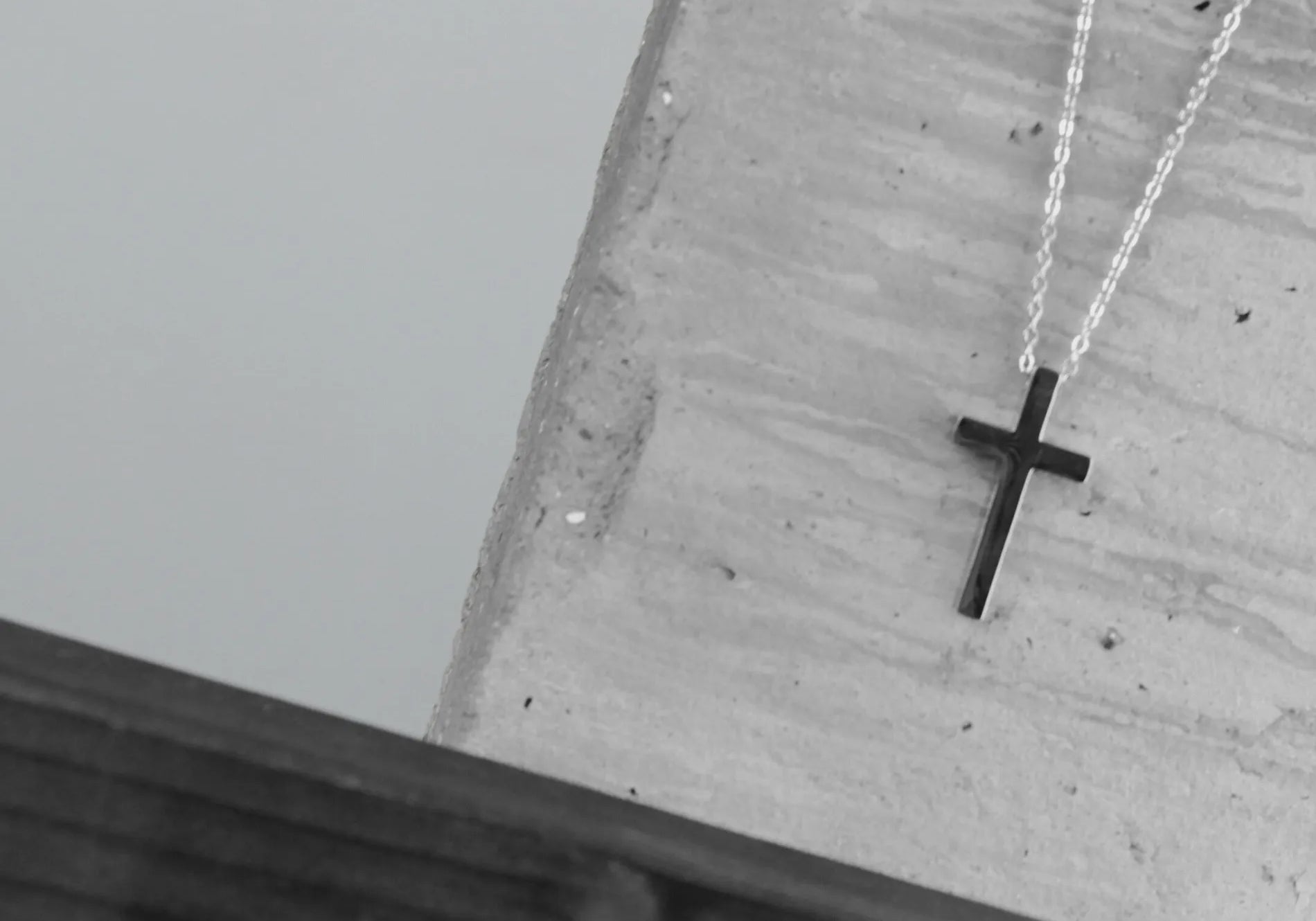 Love Waterproof Short Cross Necklace Silver Plating, Dansk Copenhagen