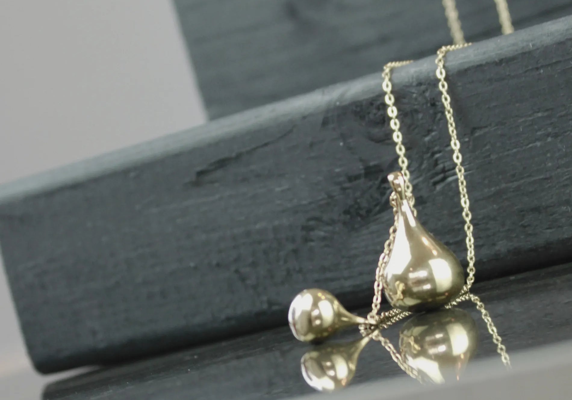 Passion  Waterproof Long Smooth Double Drop Necklace 18K Gold Plating, Dansk Copenhagen