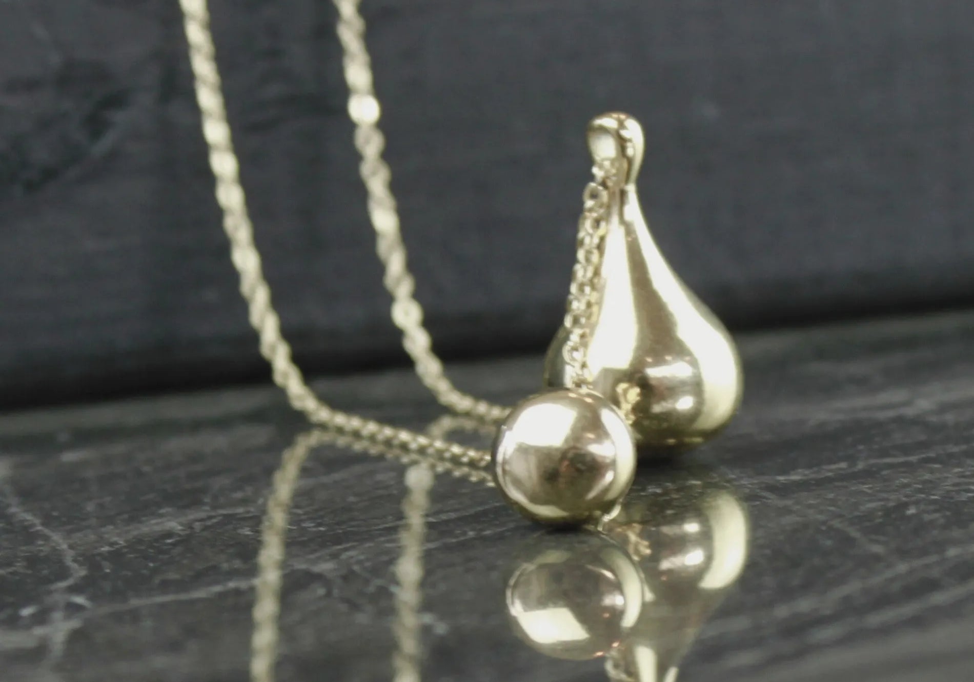 Passion  Waterproof Long Smooth Double Drop Necklace 18K Gold Plating, Dansk Copenhagen