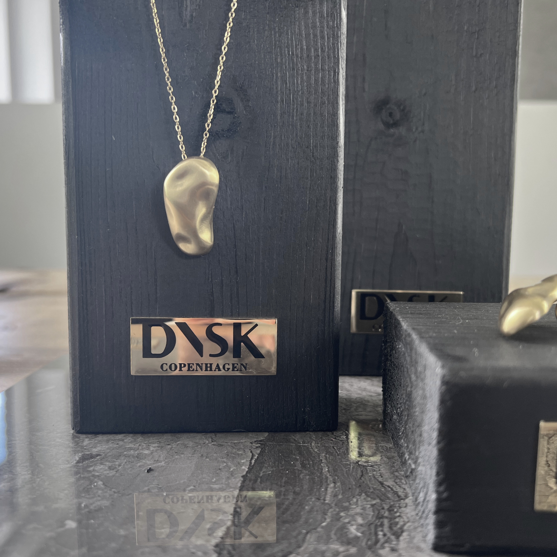 Courage Waterproof Long Brushed Organic Necklace 18K Gold Plating, DNSK Copenhagen