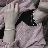 Joy Waterproof Collier court en perles d'eau douce et mini-boules plaqué or 18K