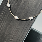 Joy Waterproof Collier court en perles d'eau douce et mini-boules plaqué or 18K