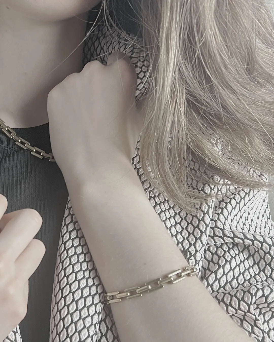 Passion Waterproof Square Link Necklace 18K Gold Plating, DNSK Copenhagen