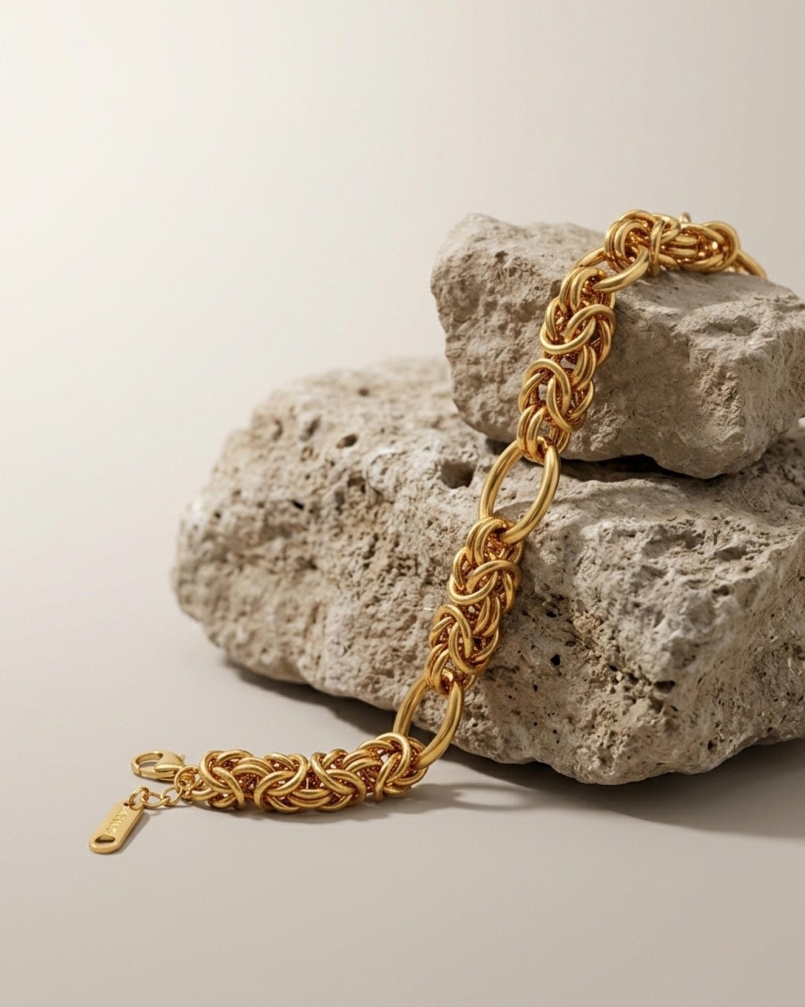 Courage Waterproof Knitted Ring Bracelet 18K Gold Plating - DANSK Copenhagen