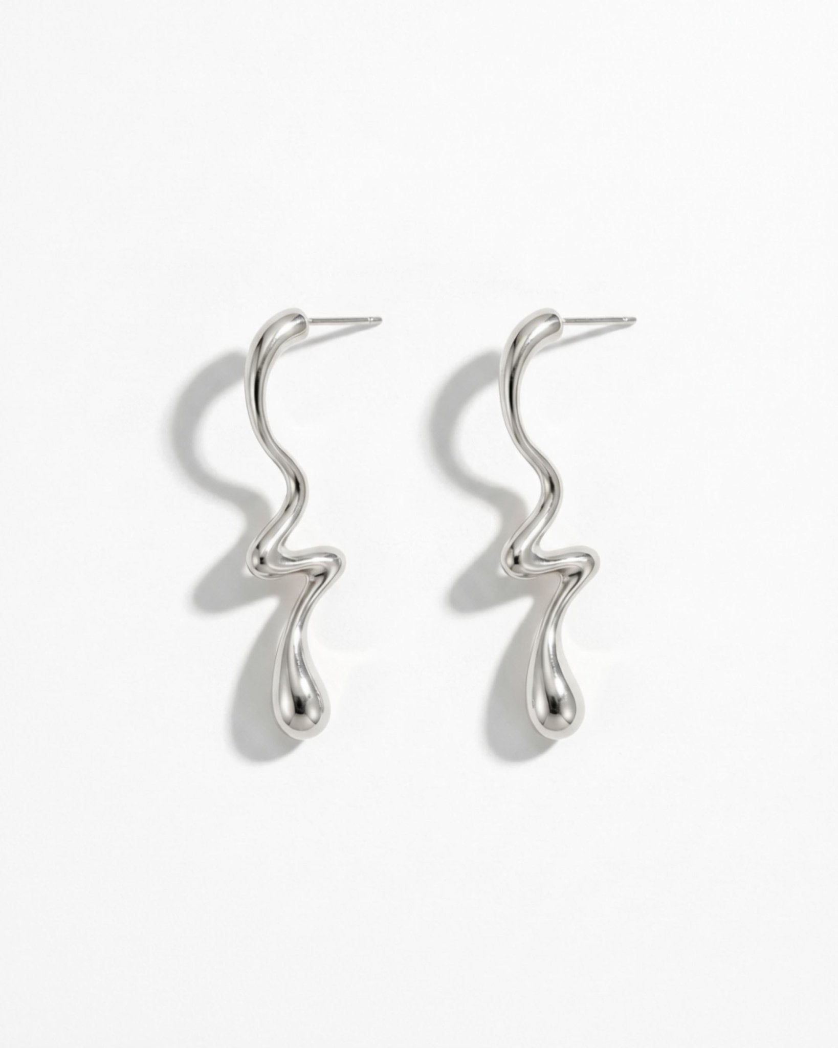 Courage Waterproof Long Statement Lucky Earring Silver Plating - DANSK Copenhagen