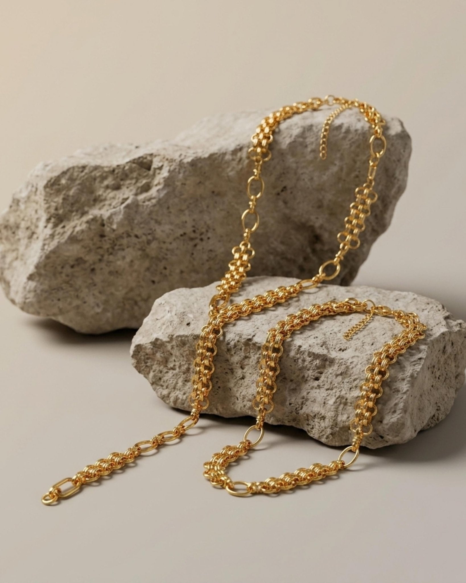 Courage Waterproof Multi 2in1 Crochet Necklace 18K Gold Plating - DANSK Copenhagen