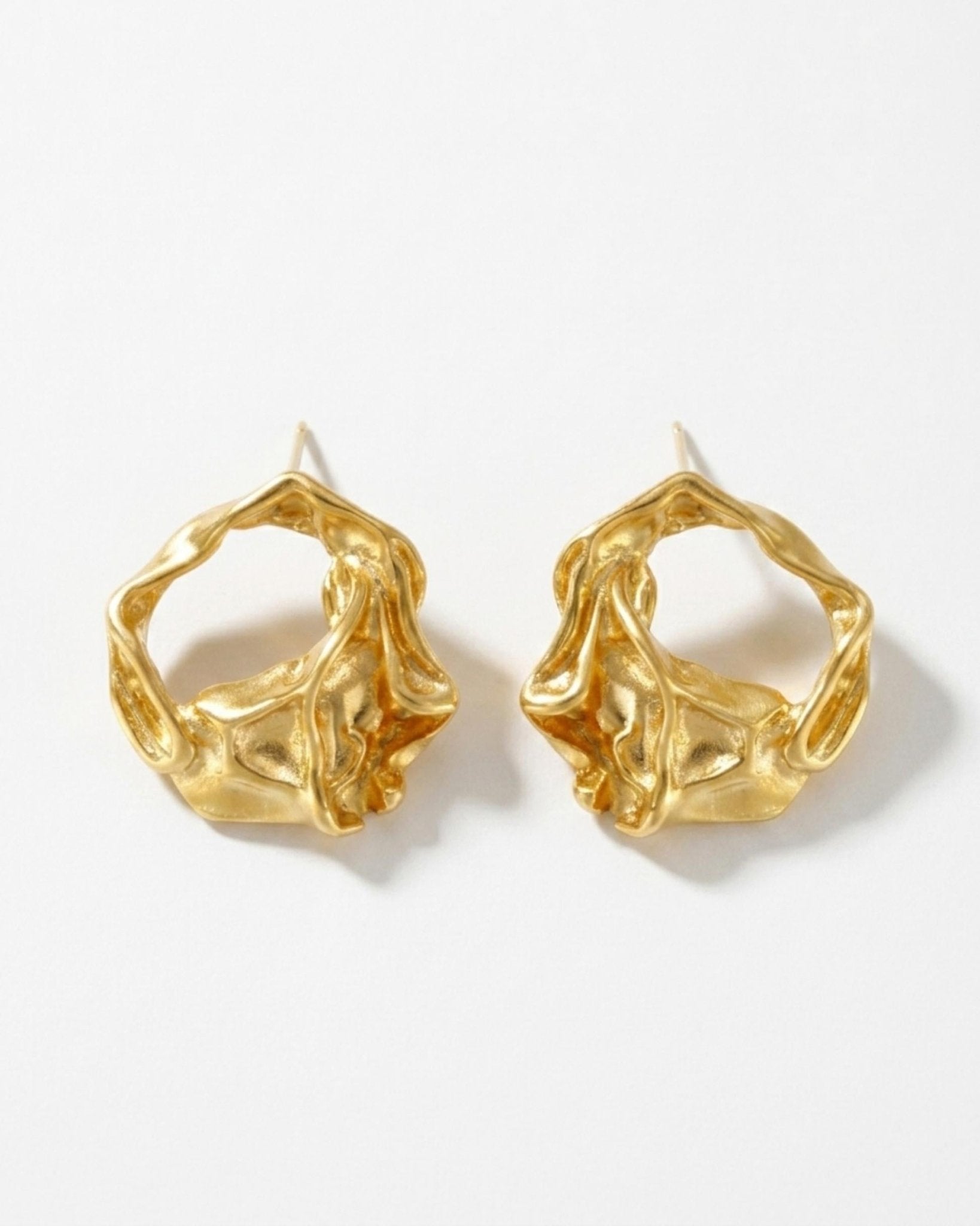 Courage Waterproof Open Circle Post Earring 18K Gold Plating - DANSK Copenhagen