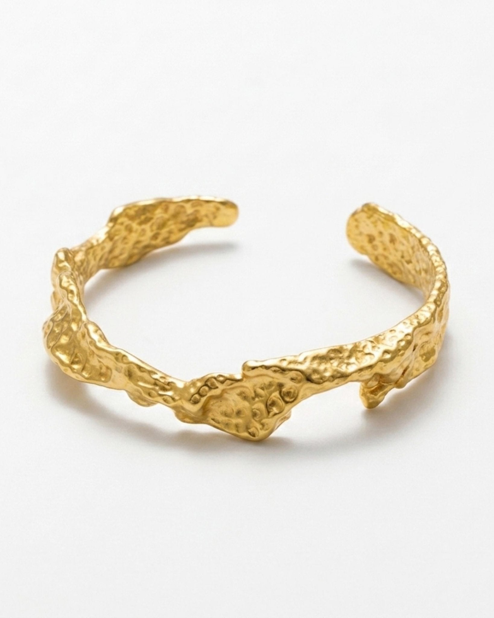 Courage Waterproof Organic Statement Cuff 18K Gold Plating - DANSK Copenhagen