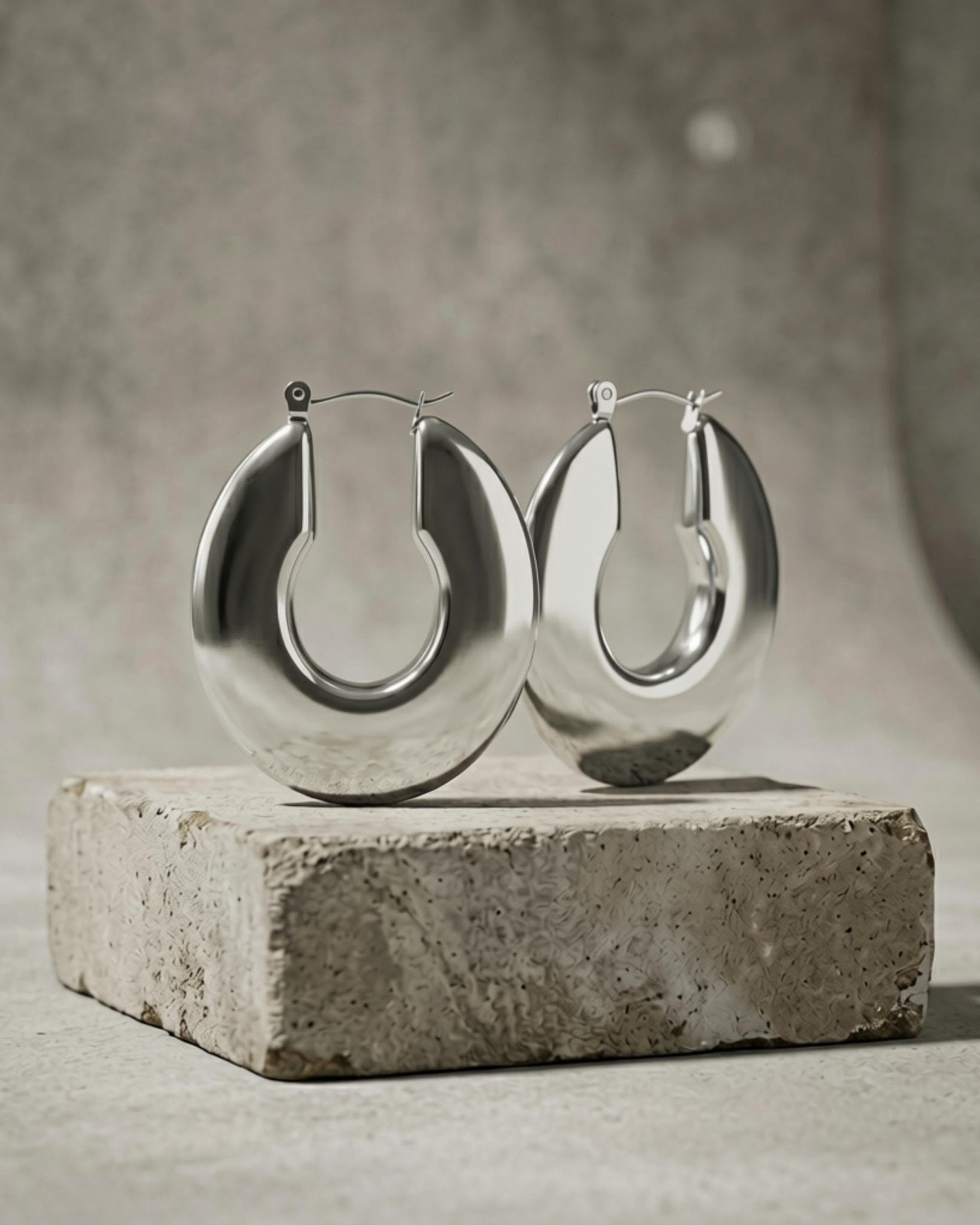 Courage Waterproof U-Turn Statement Earring Silver Plating - DANSK Copenhagen