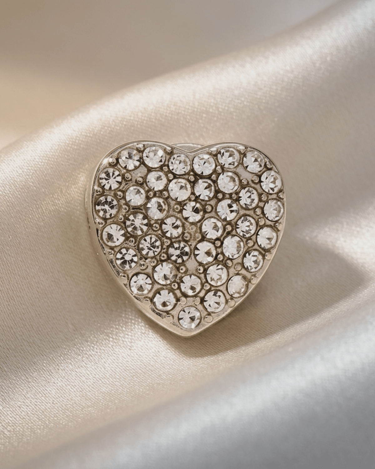 Ingunn Clear CZ Heart Button Cover 18x19mm -DNSK Copenhagen