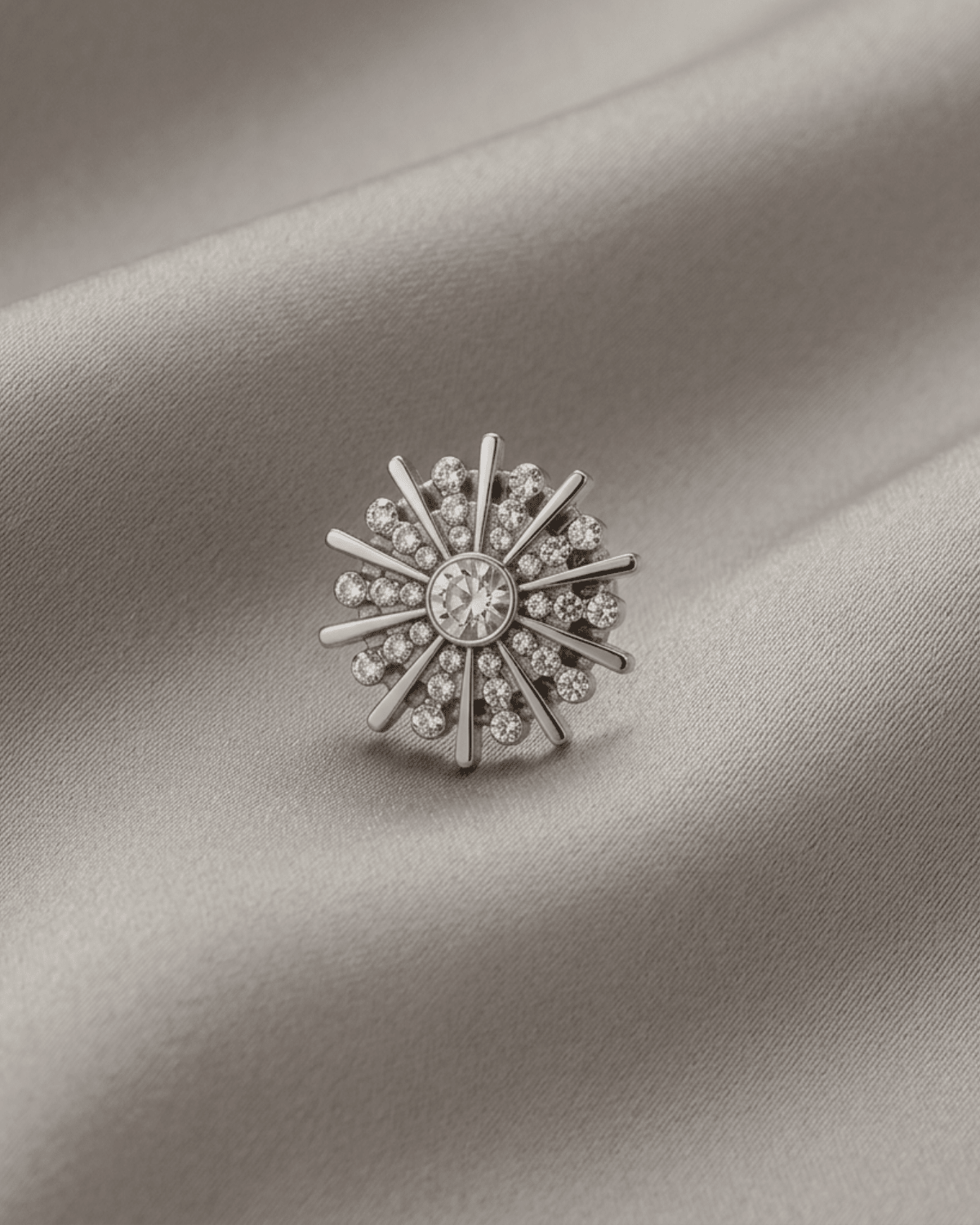 Ingunn Clear CZ Minimalistic Star Button Cover 21x21mm -DNSK Copenhagen