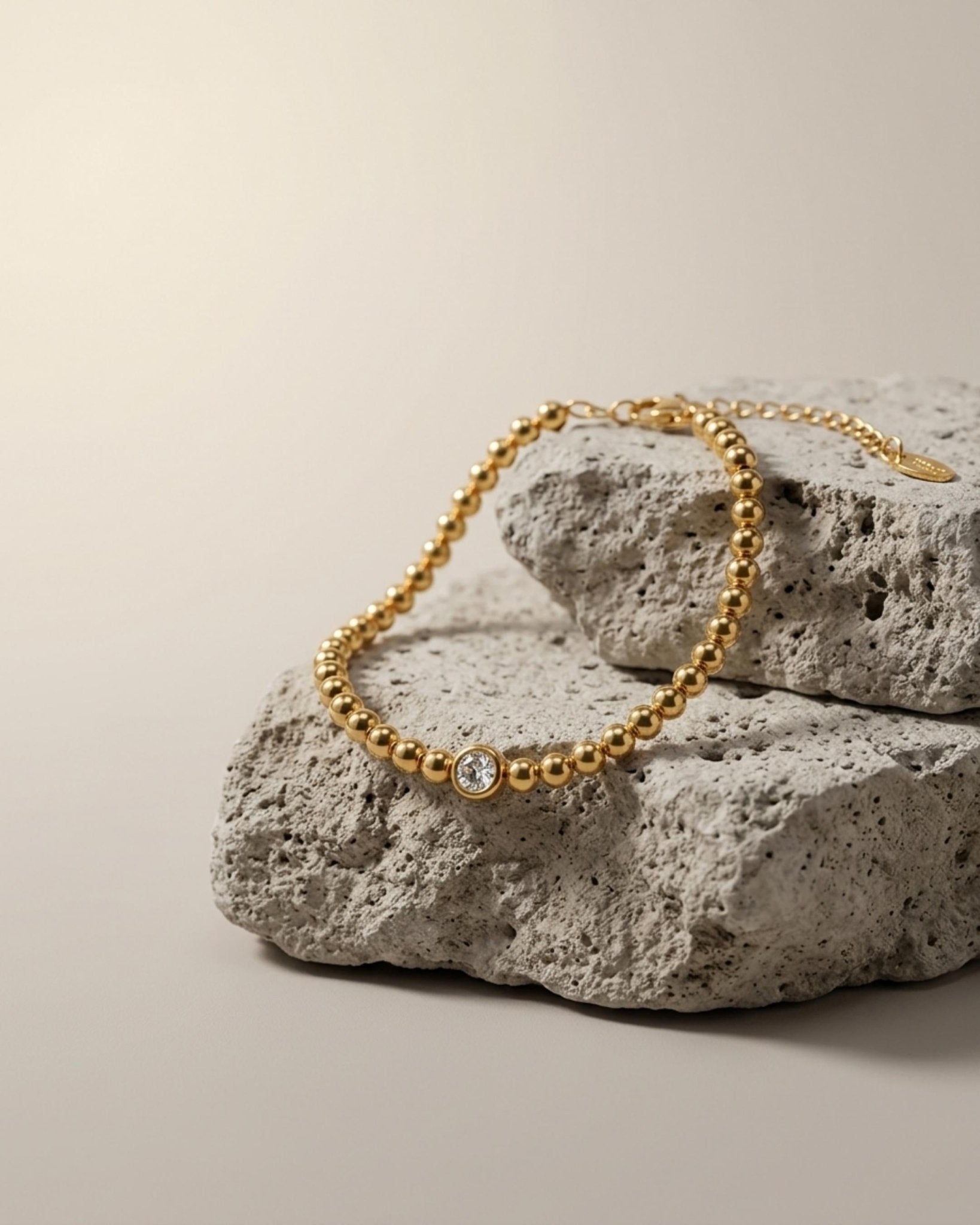 Joy Waterproof Clear CZ & Ball Bracelet 18K Gold Plating - DANSK Copenhagen