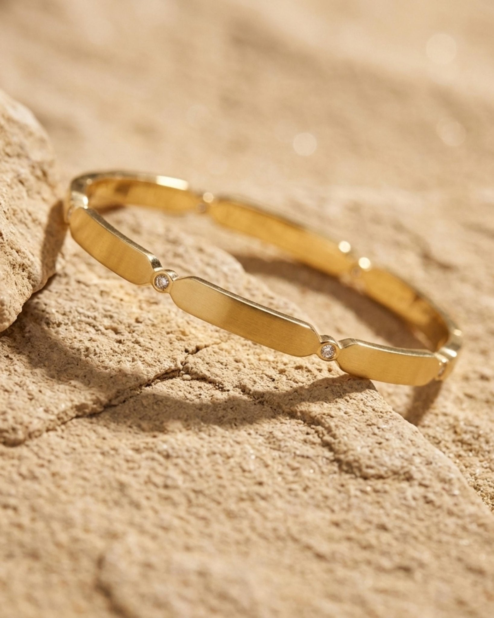 Joy Waterproof Clear CZ Delicate Bangle 18K Gold Plating - DANSK Copenhagen