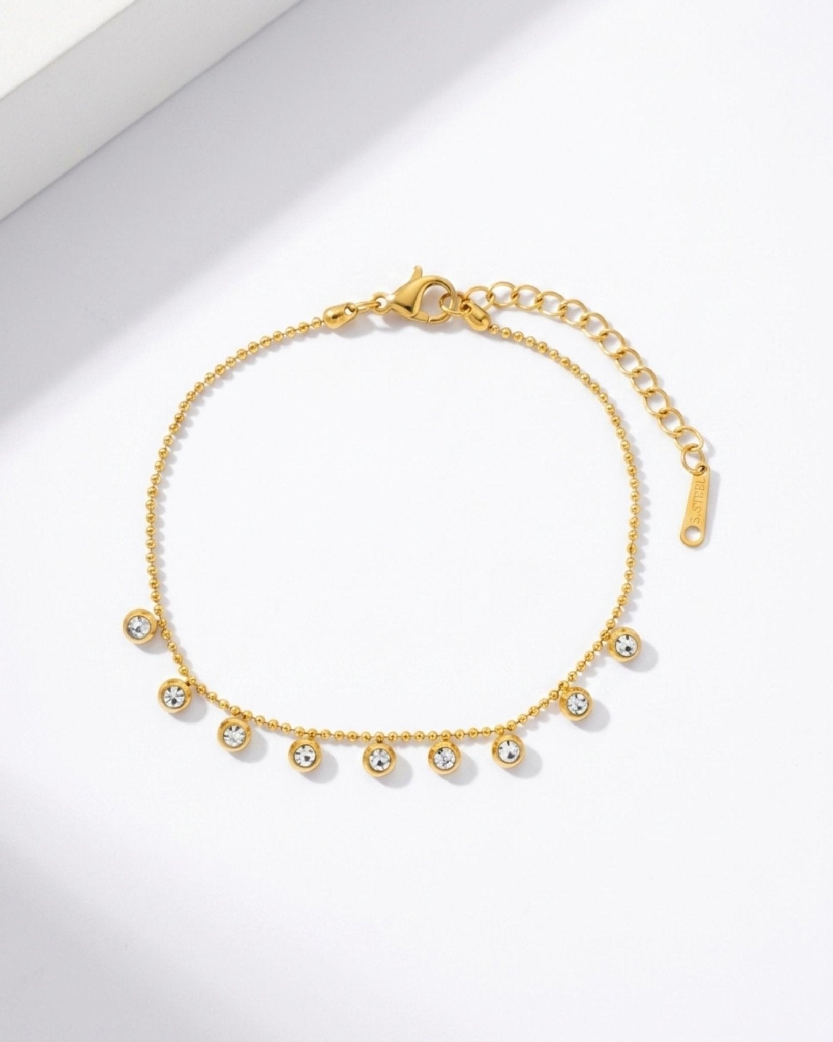Joy Waterproof CZ Multi Crystal Chain Bracelet 18K Gold Plating - DANSK Copenhagen