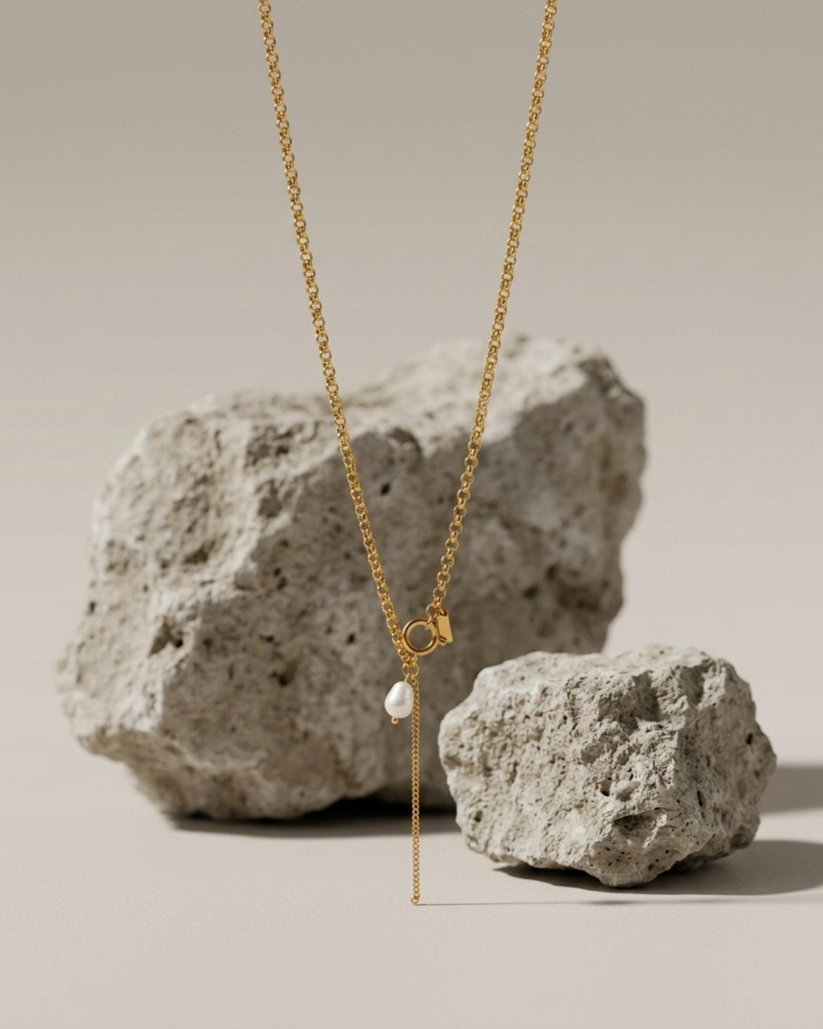 Joy Waterproof Link Pearl Necklace 18K Gold Plating - DANSK Copenhagen