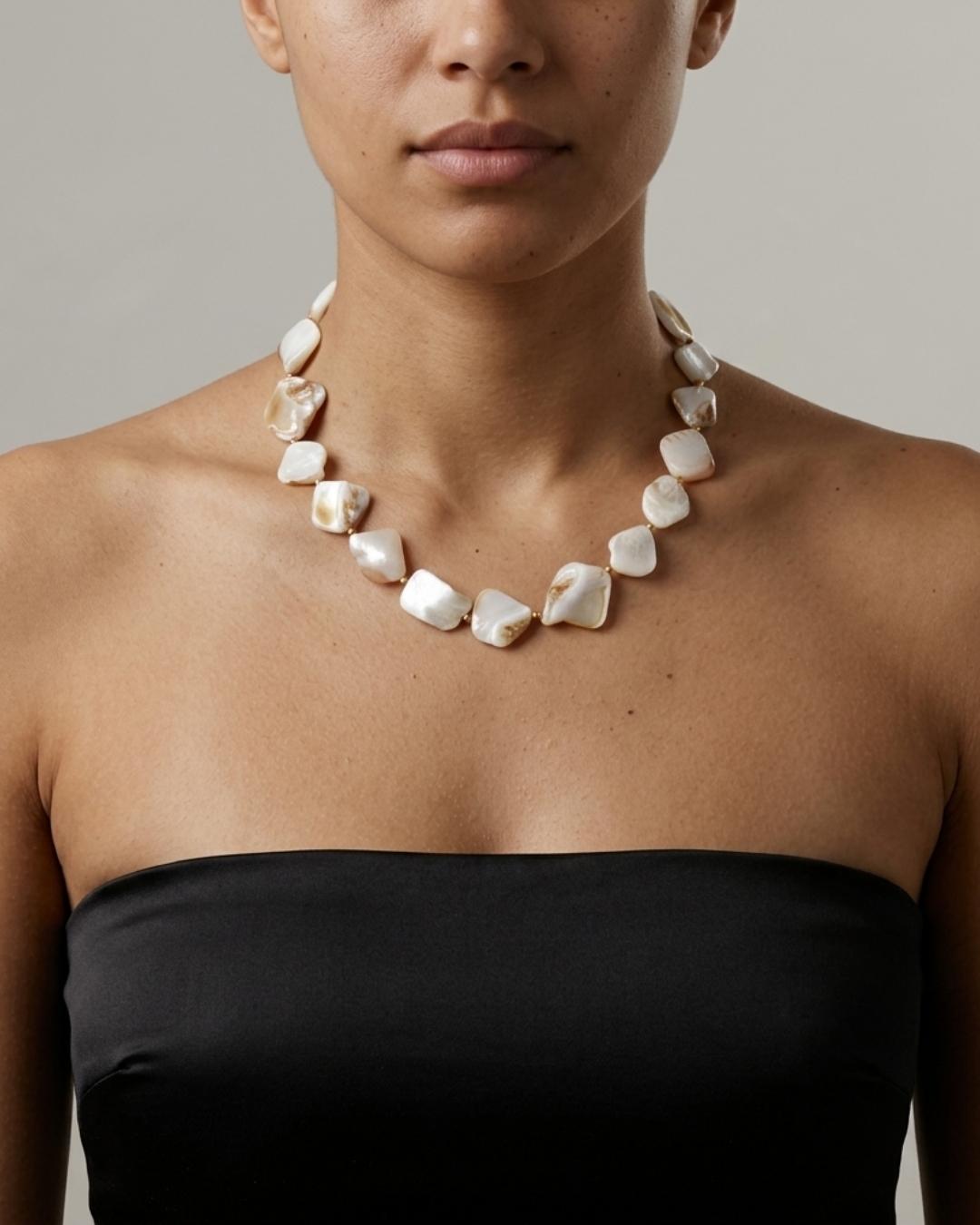 Joy Waterproof Short Natural Shell Necklace 18K Gold Plating - DANSK Copenhagen